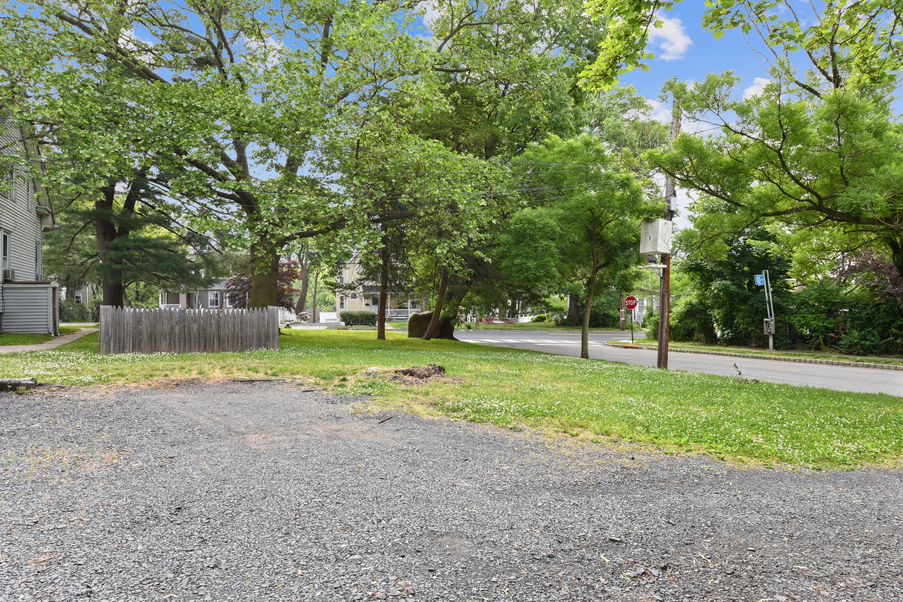 390 Orange Road