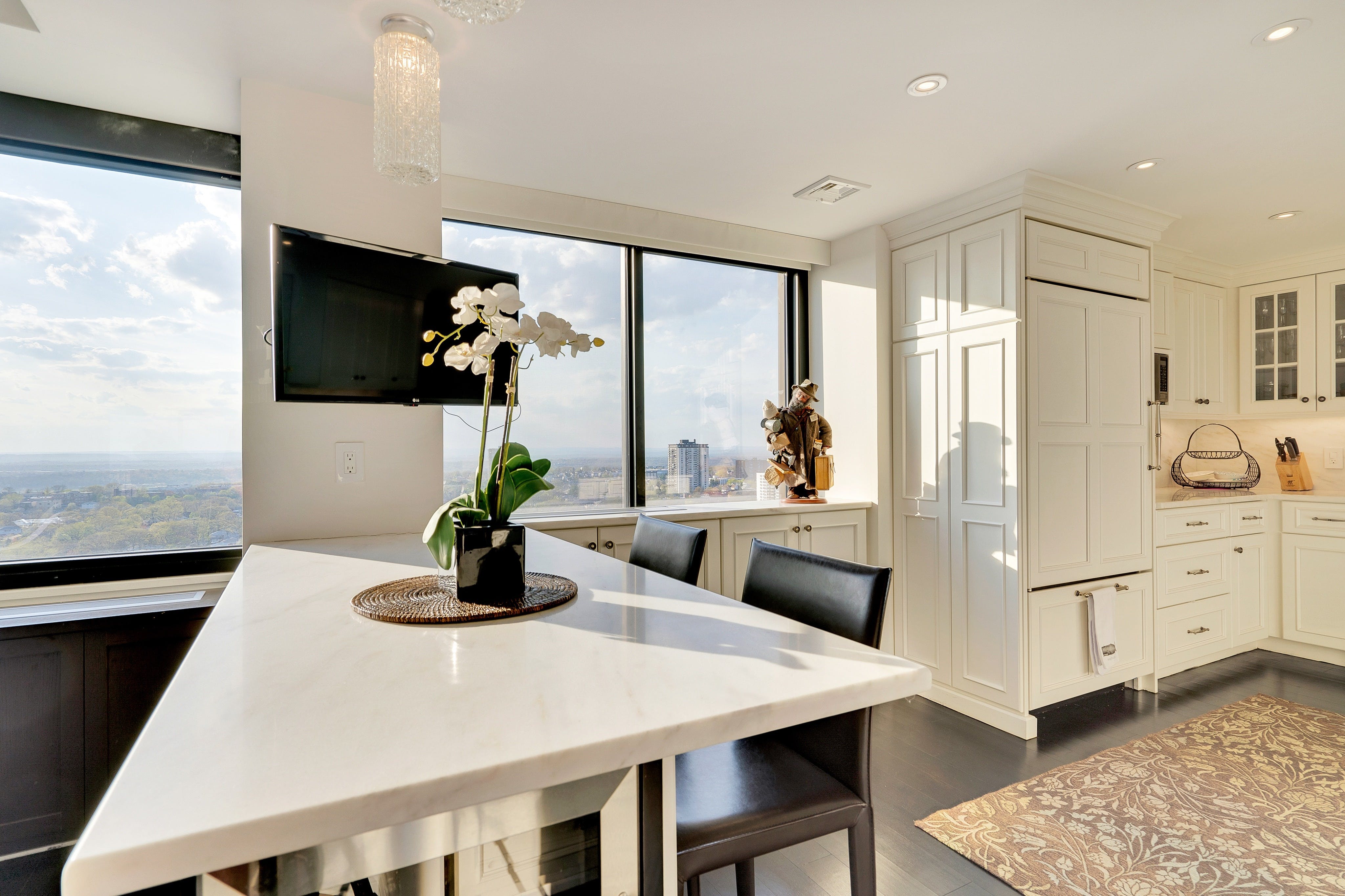 1500 Palisade Avenue Unit 27 D/E 