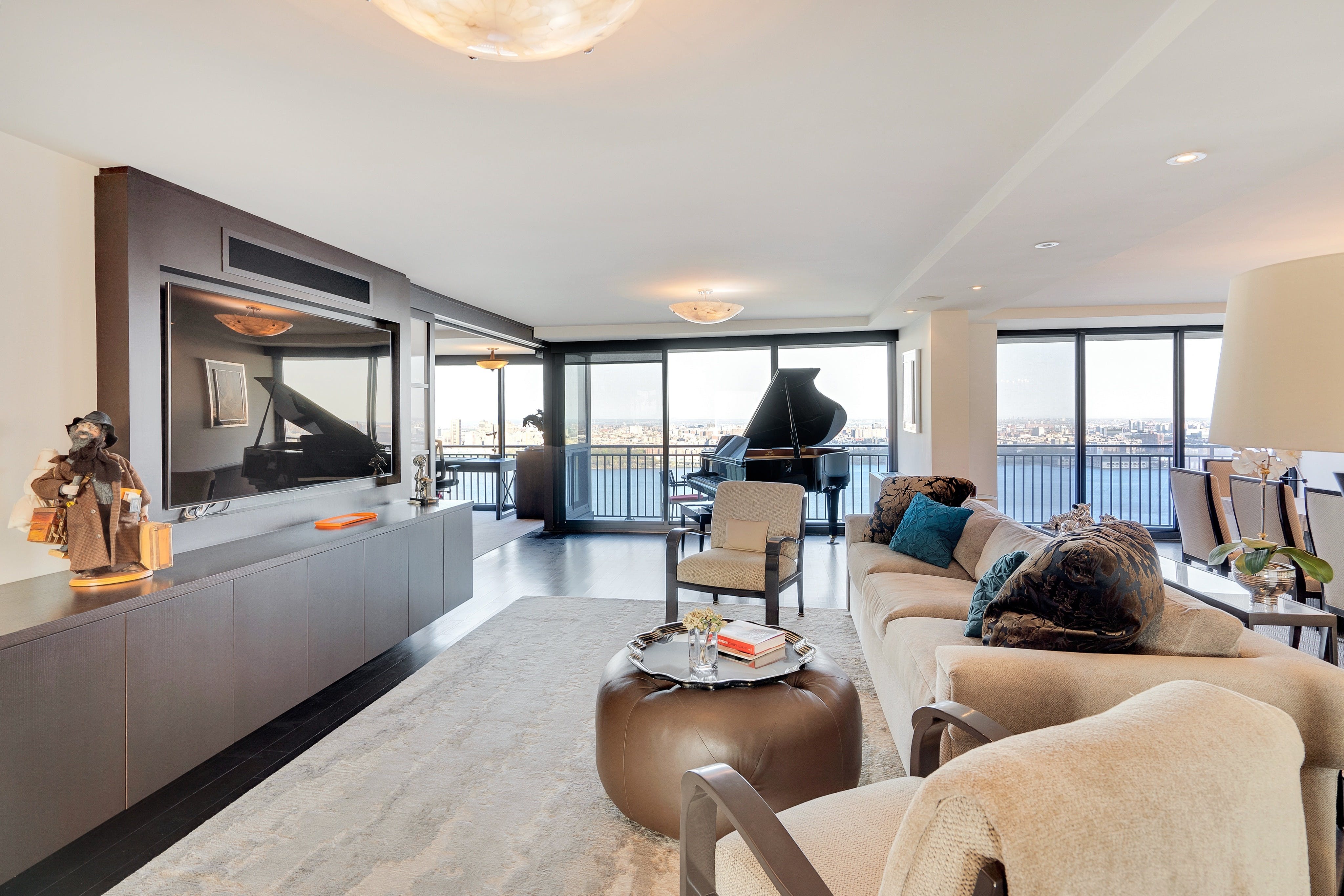 1500 Palisade Avenue Unit 27 D/E 