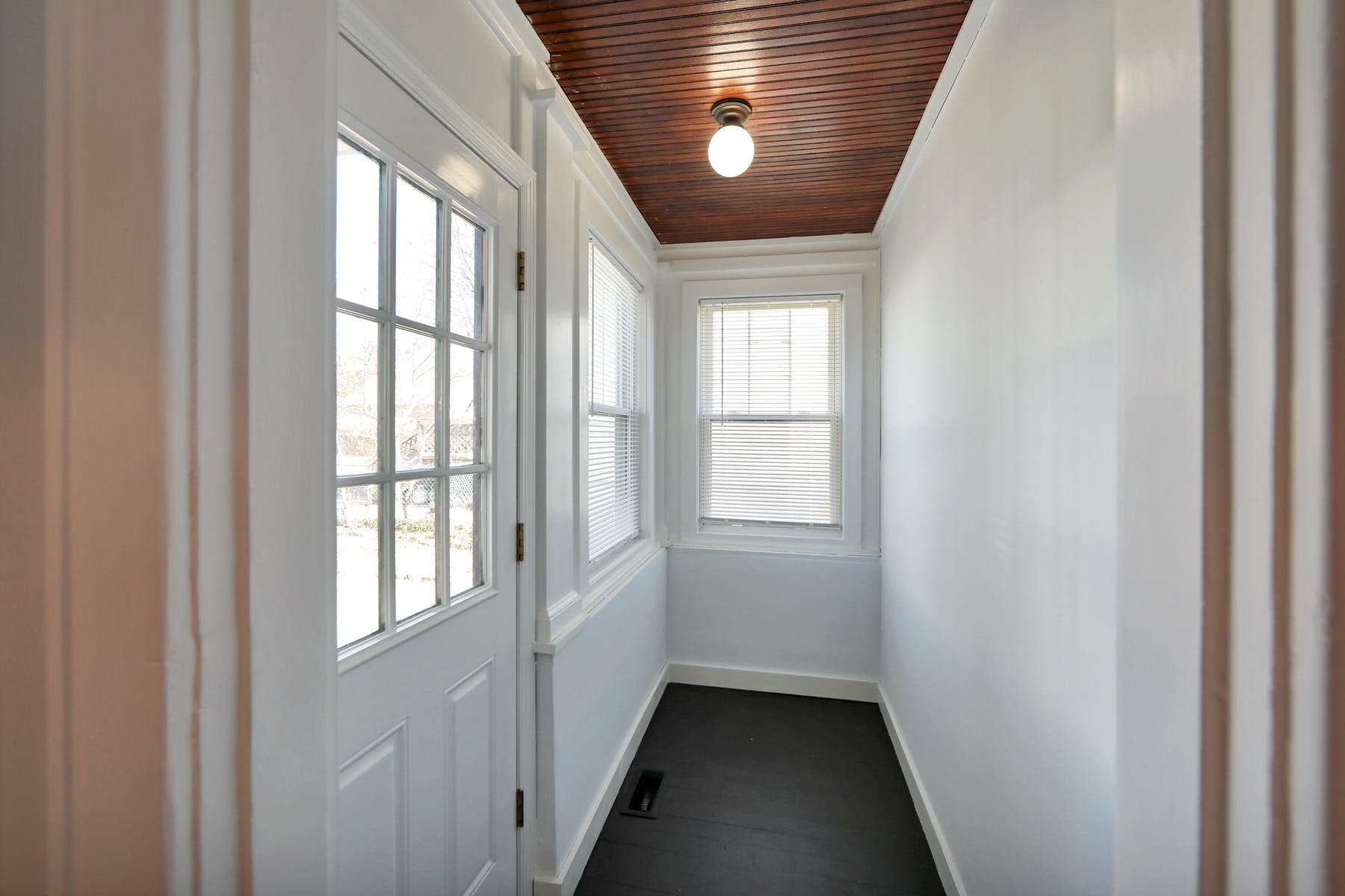 16 Leonard St.