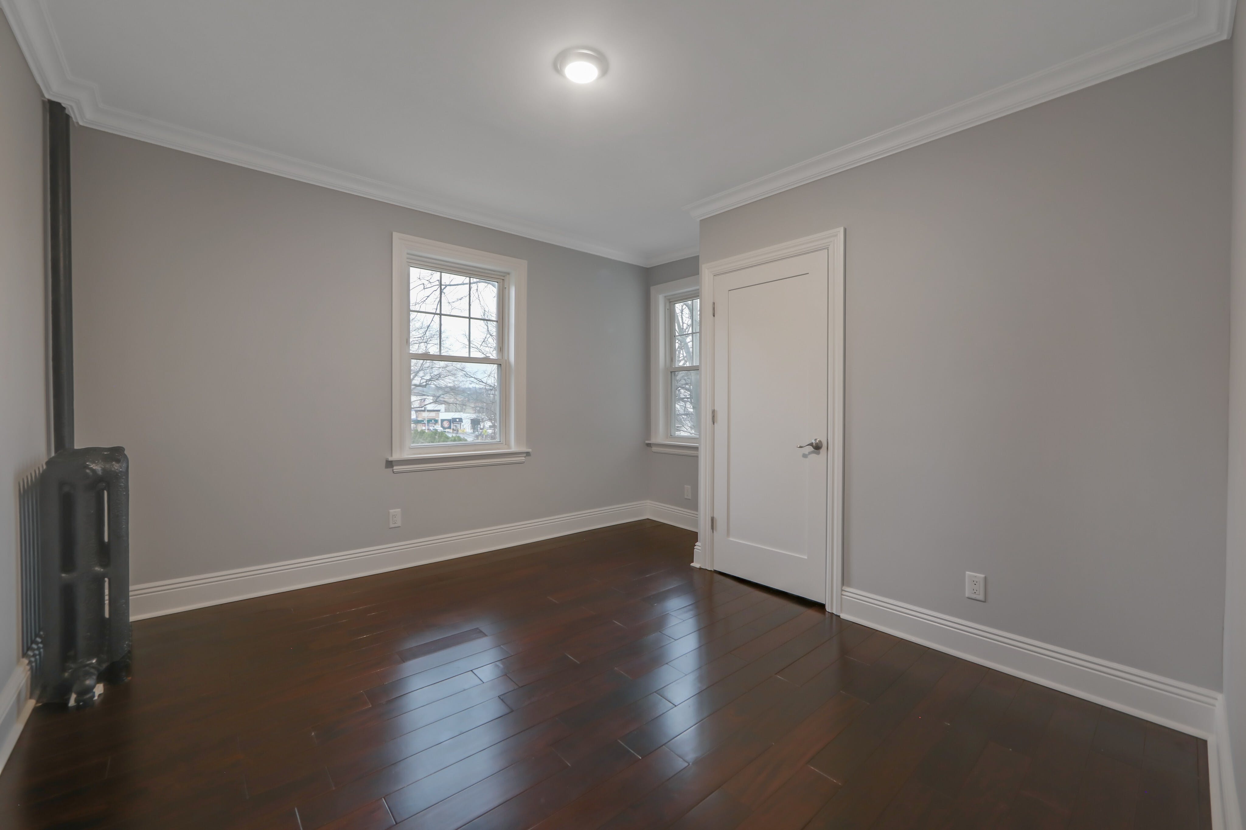 147-149 W. Palisade Avenue
