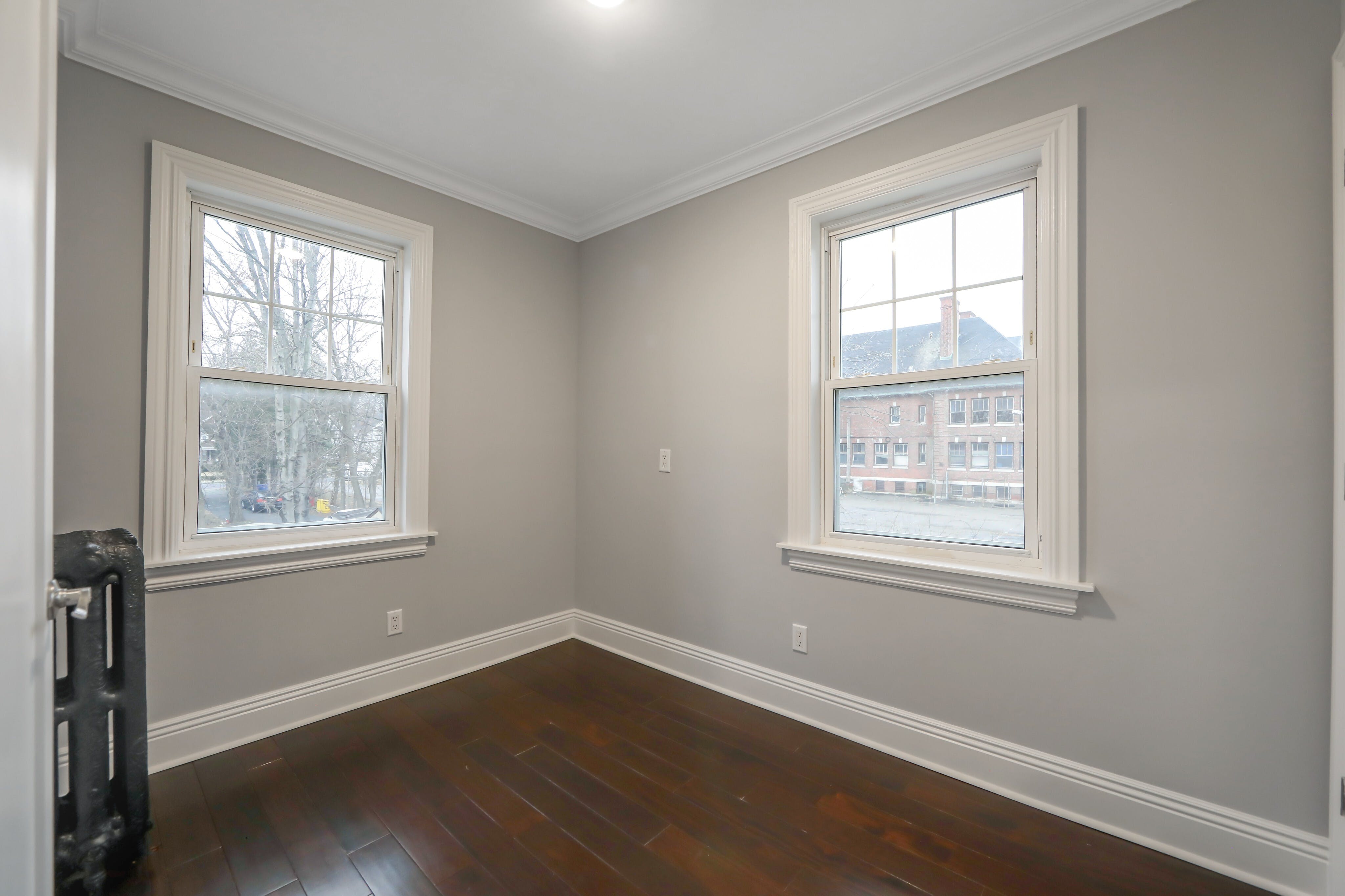 147-149 W. Palisade Avenue