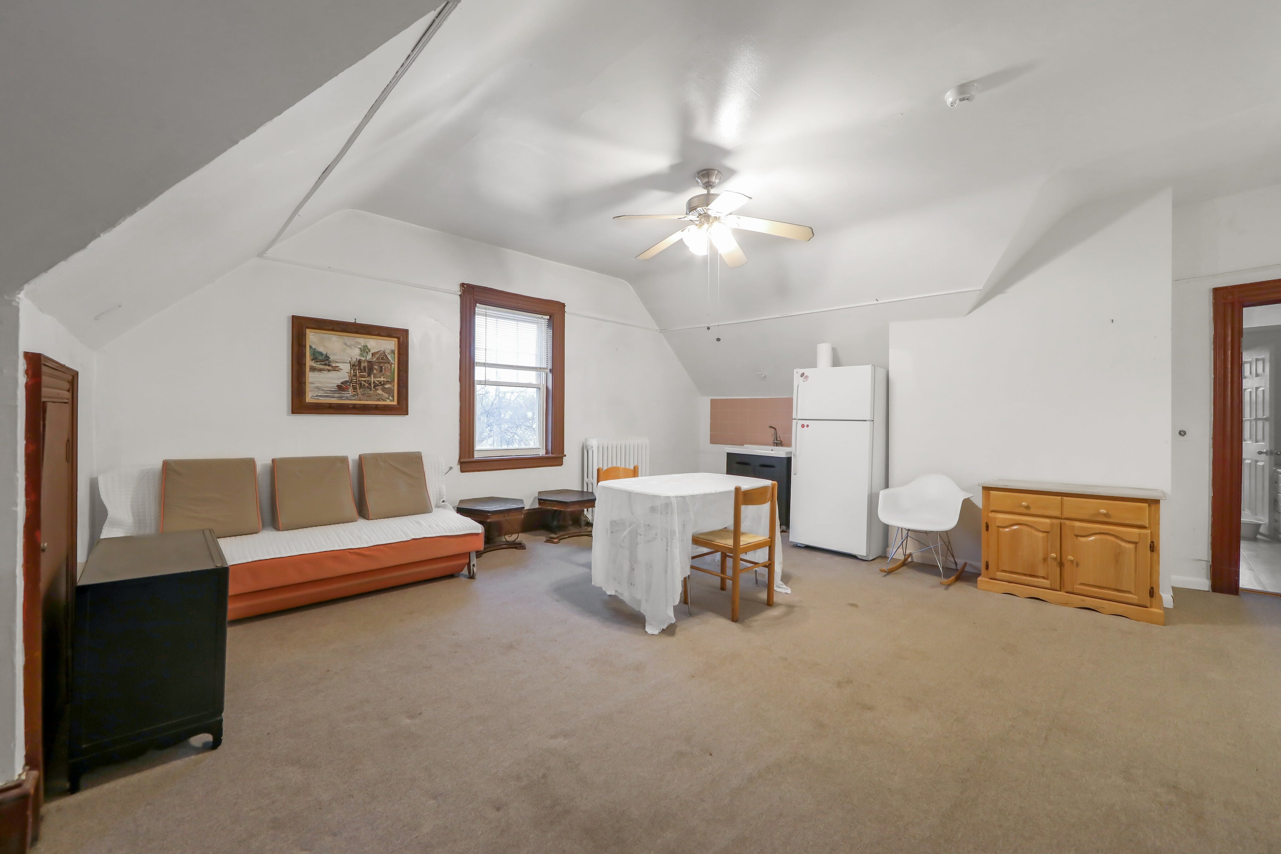 147-149 W. Palisade Avenue