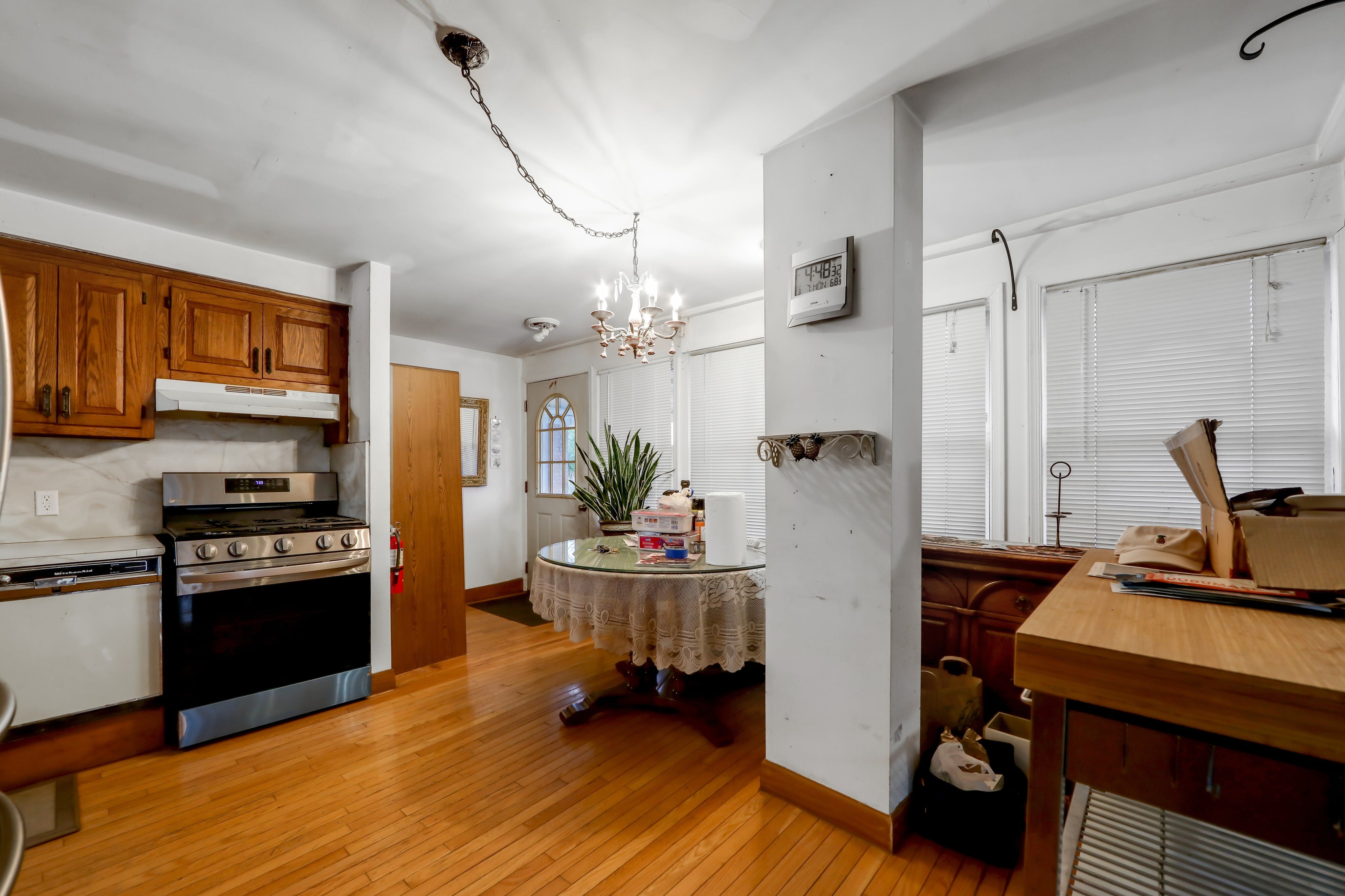 147-149 W. Palisade Avenue