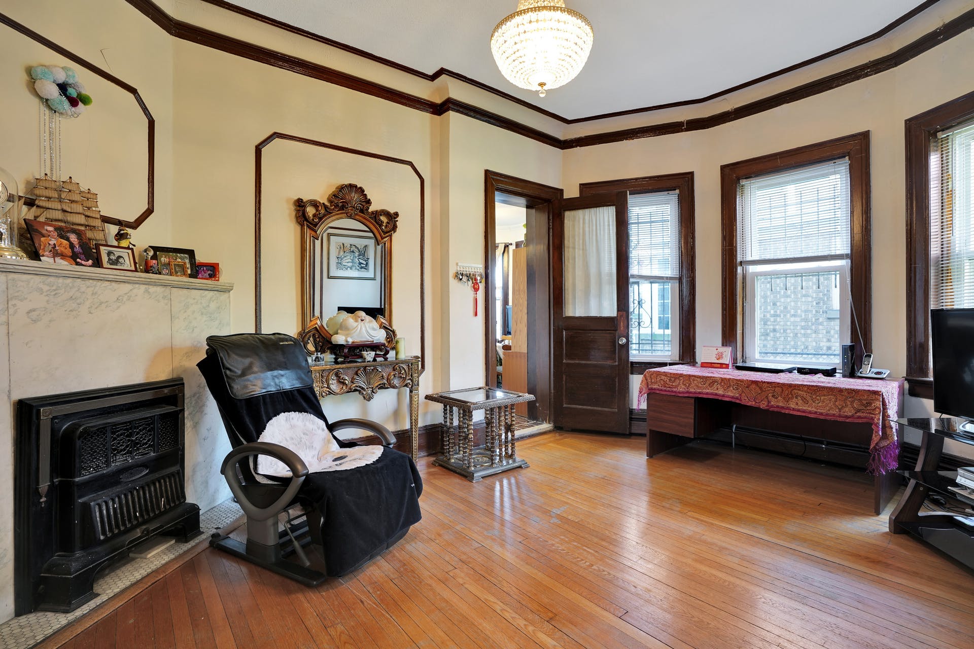 7804 Park Ave.