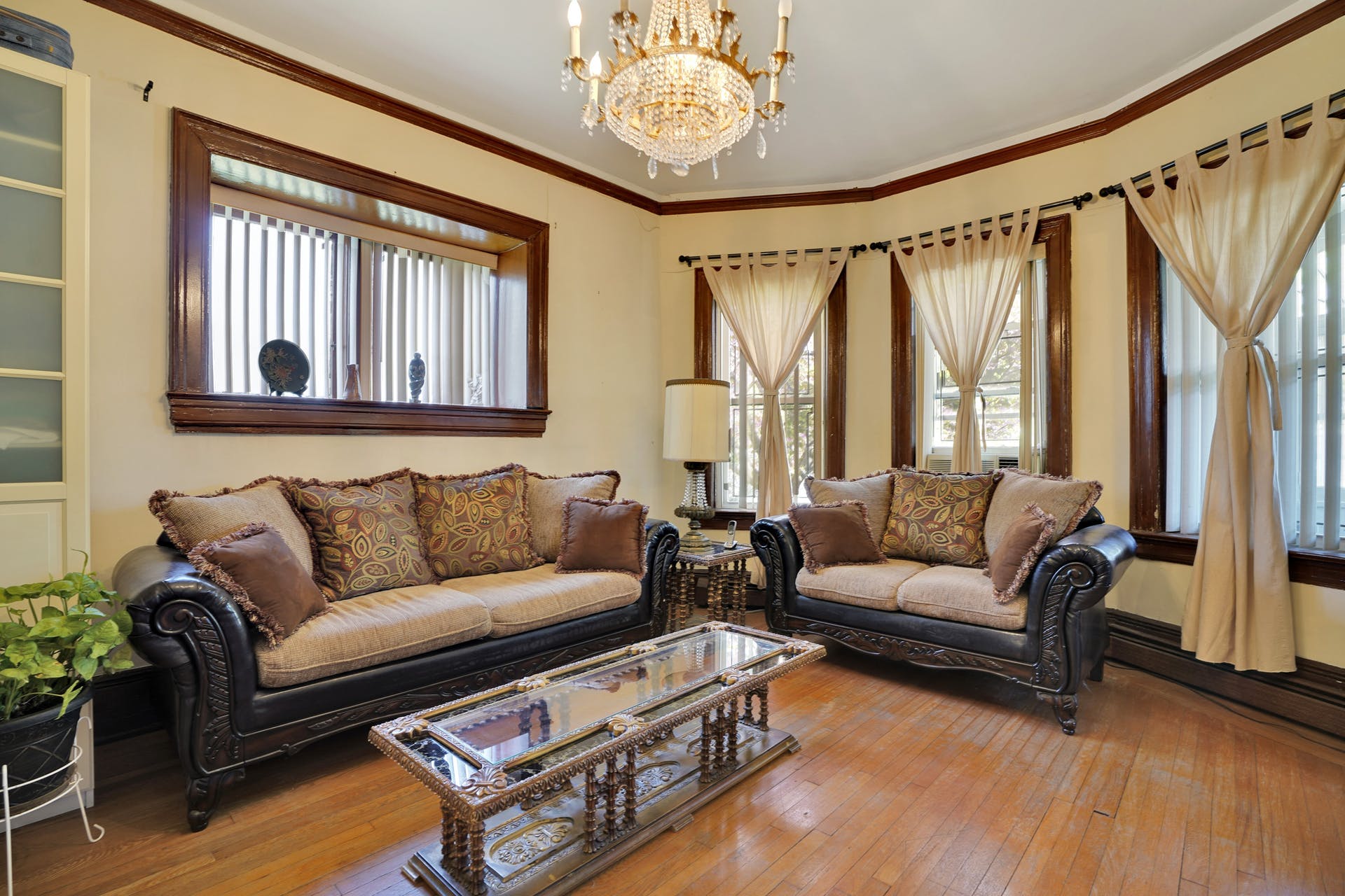 7804 Park Ave.