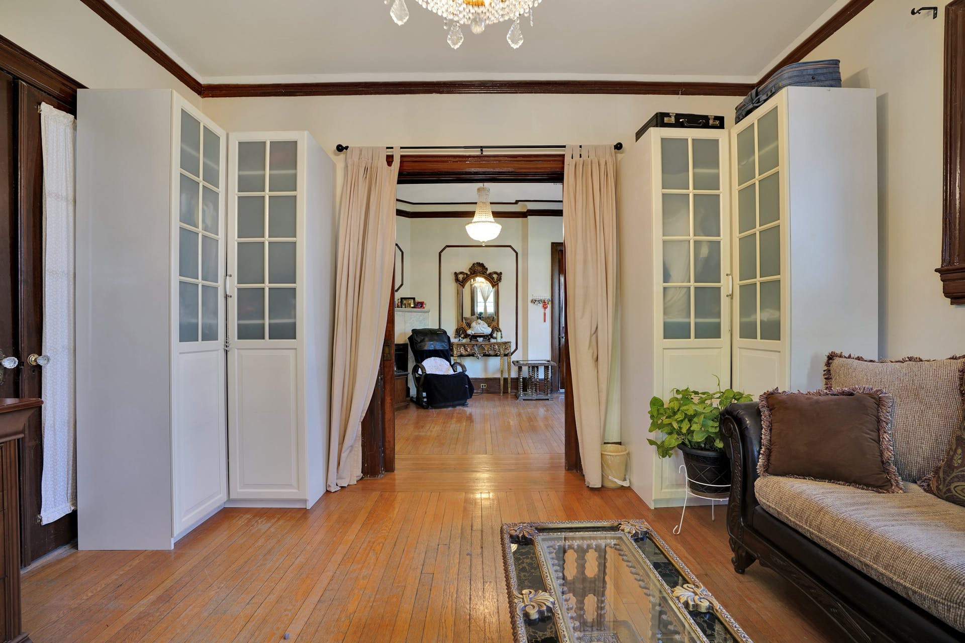 7804 Park Ave.