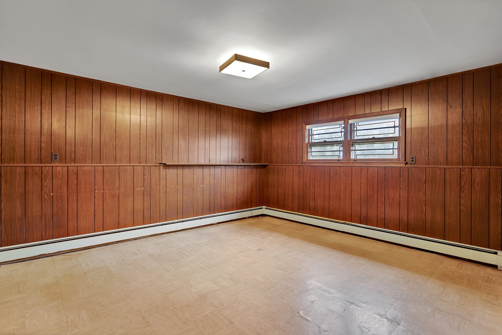 978 River Road