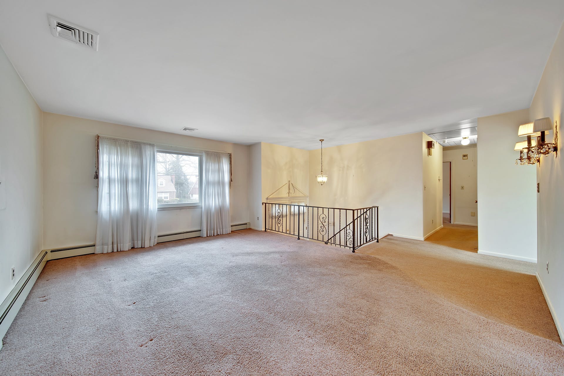 978 River Road