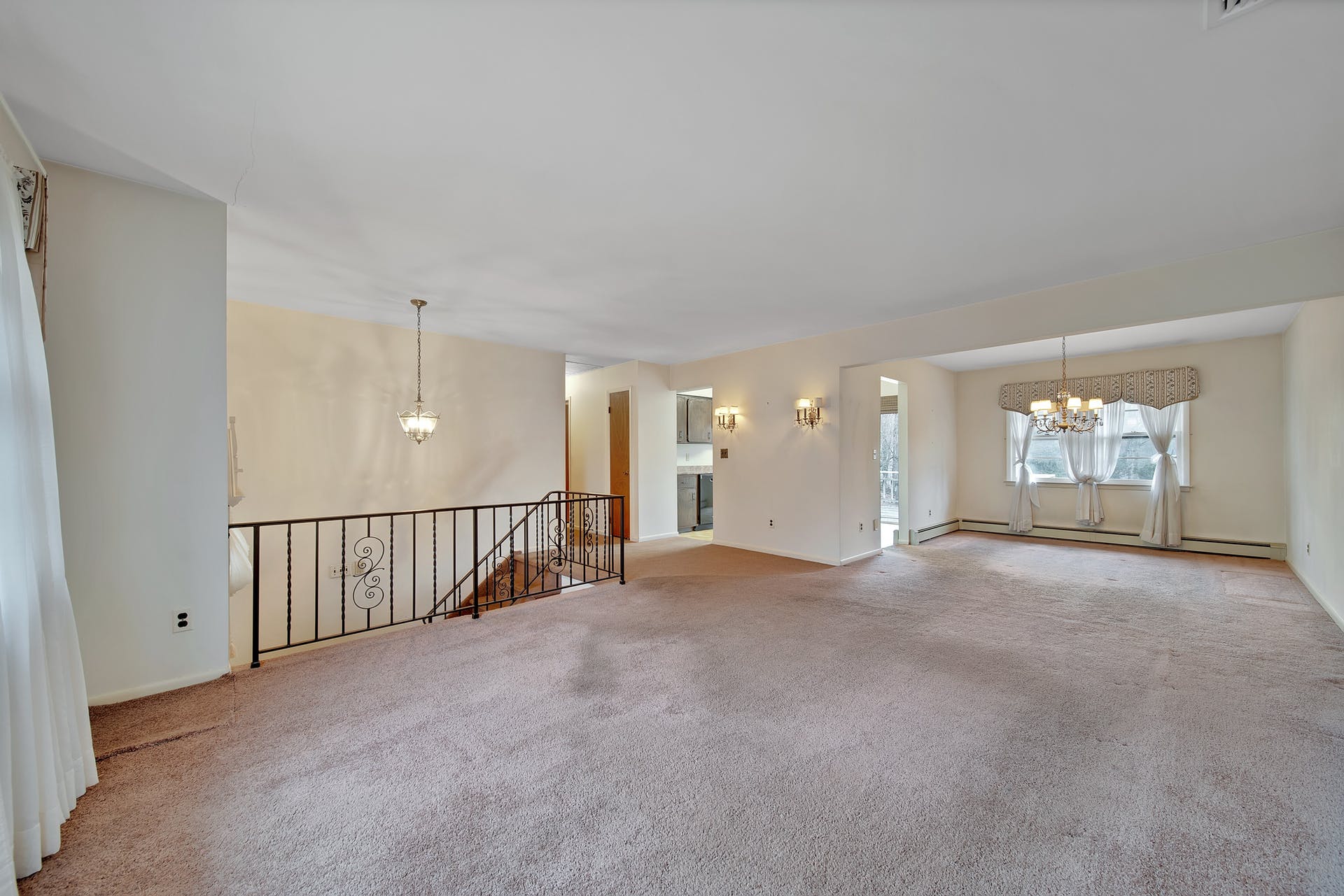 978 River Road