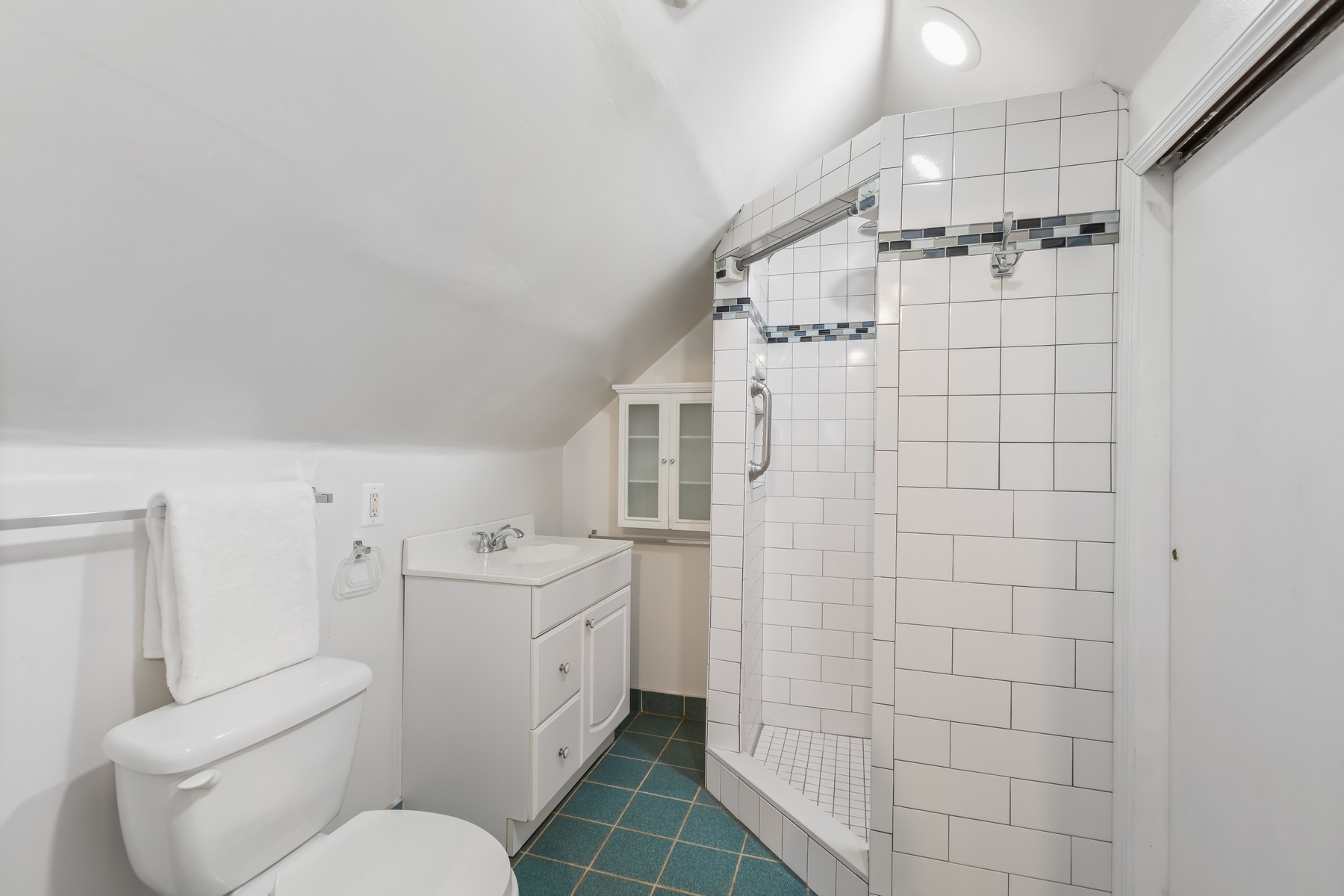17 Columbus Avenue