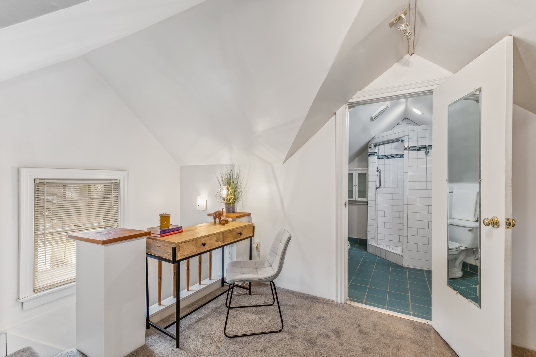 17 Columbus Avenue