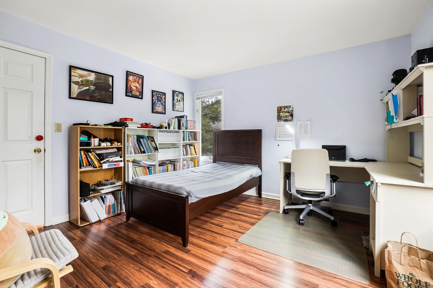 42 Lakeview Drive