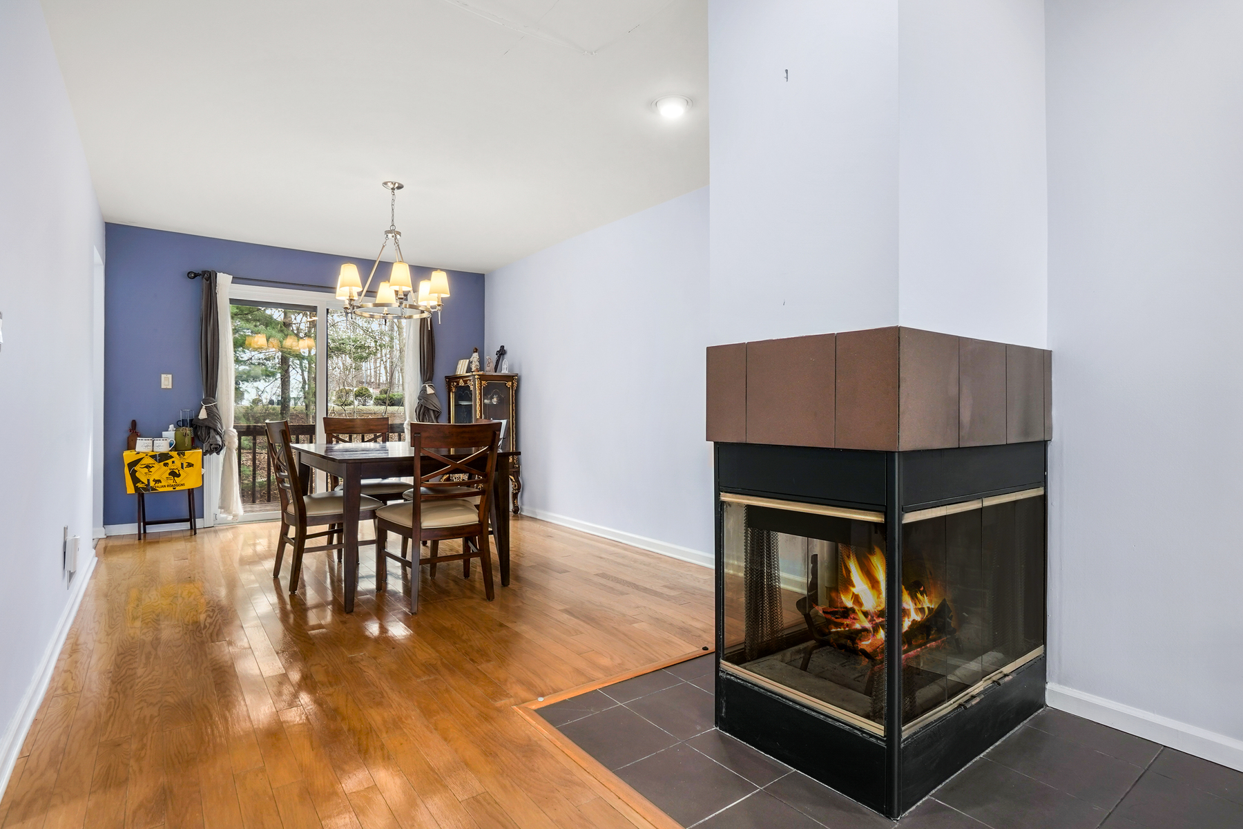 42 Lakeview Drive