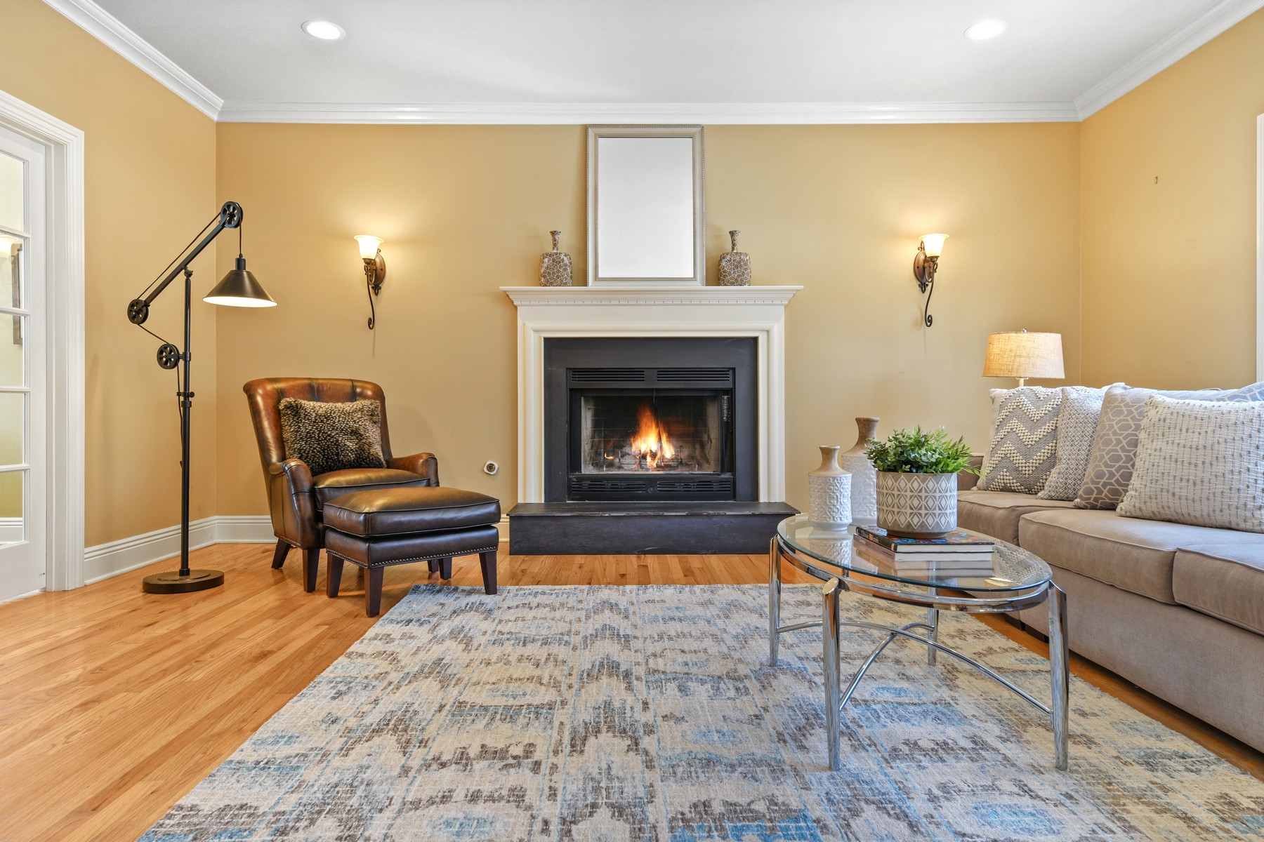 5 Ledgewood Drive