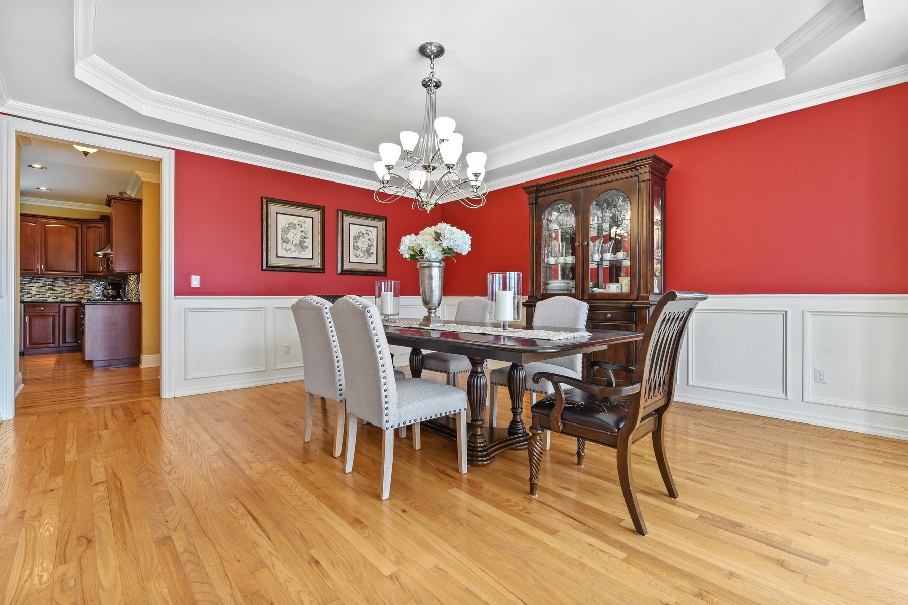 5 Ledgewood Drive