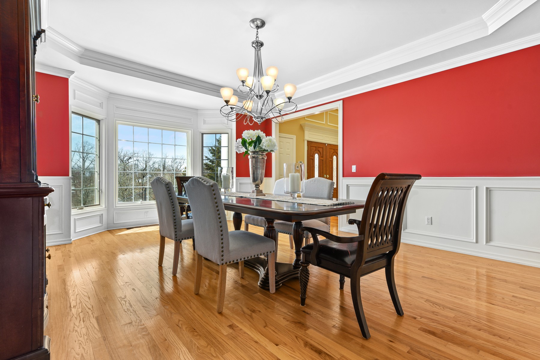 5 Ledgewood Drive