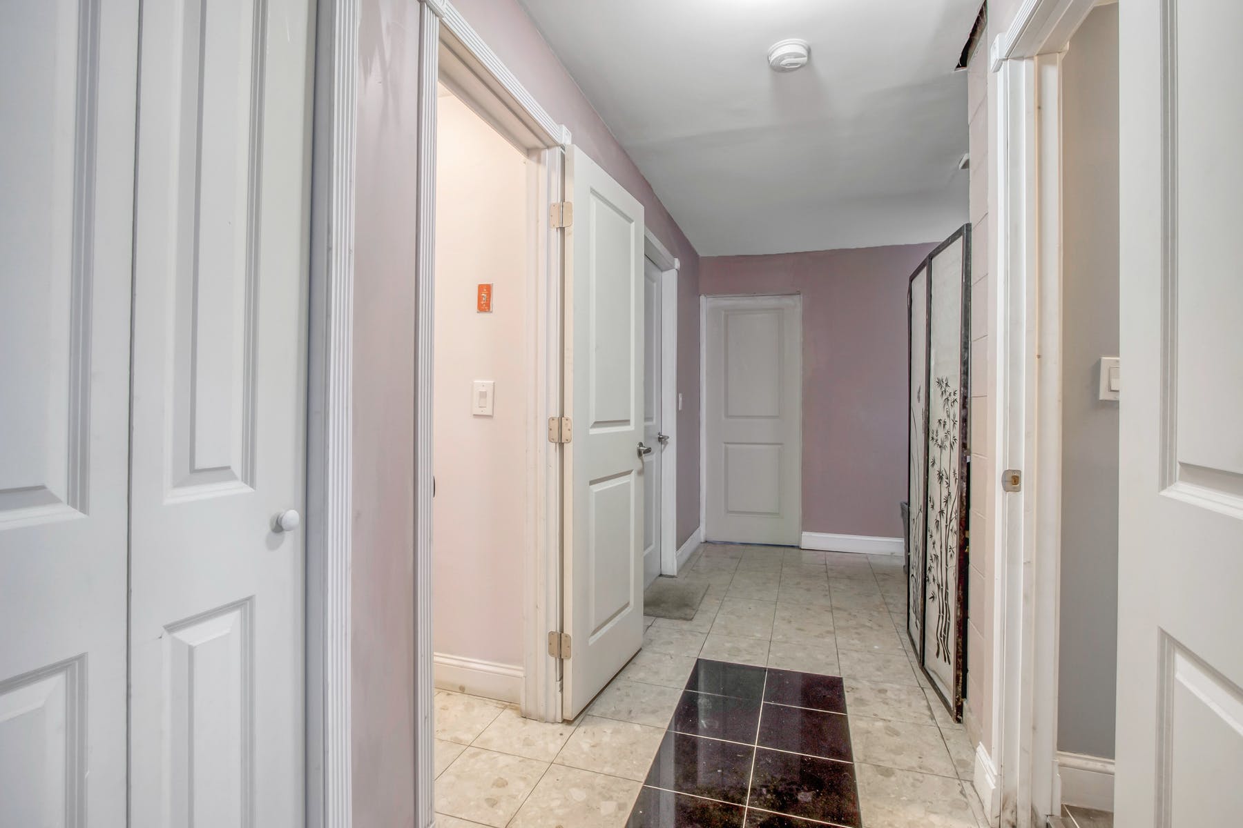 141 E. Lakeside Drive