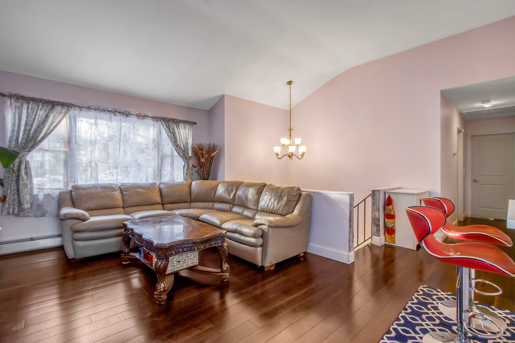 141 E. Lakeside Drive