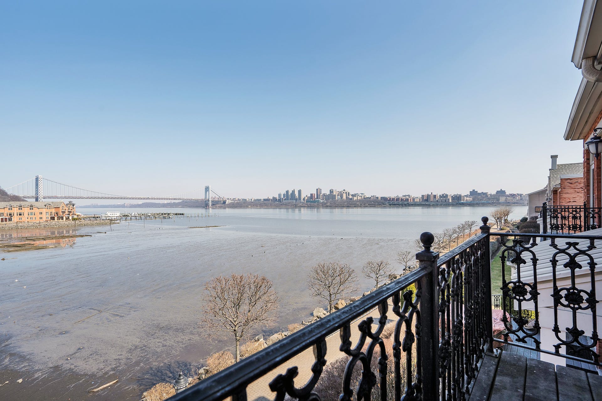 133 Hudson Cove
