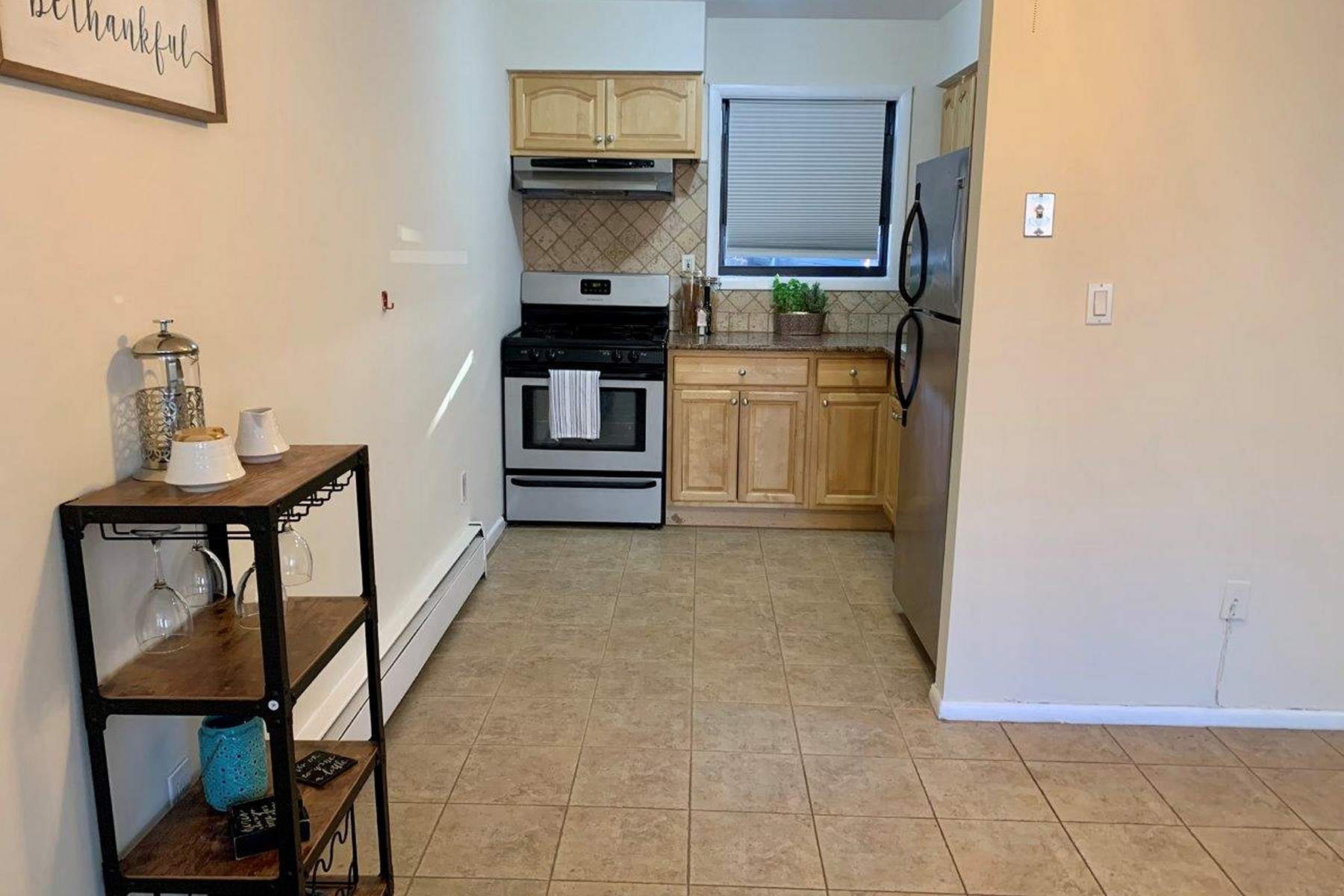 2 Colonial Dr D