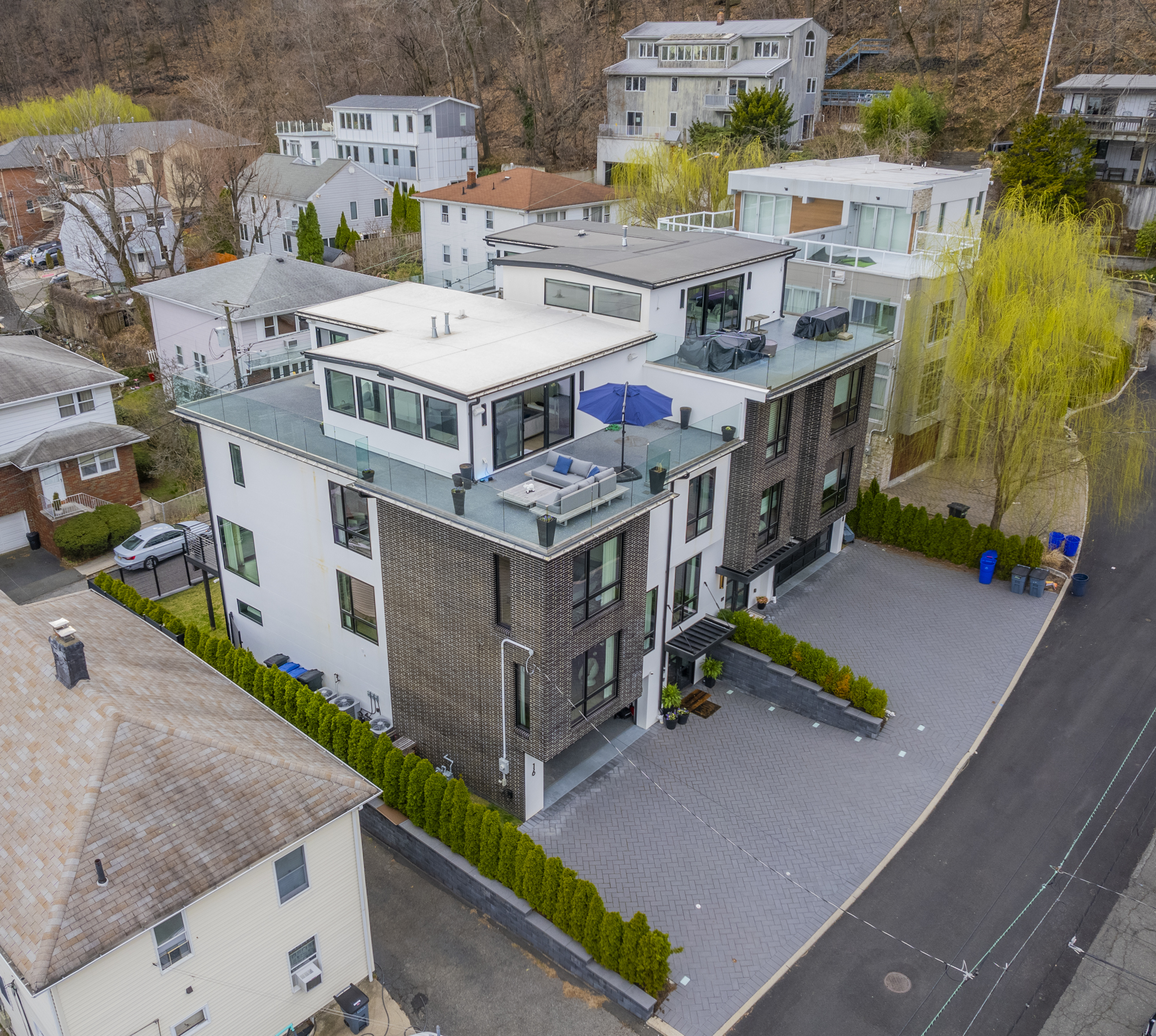 16 Casta Lane