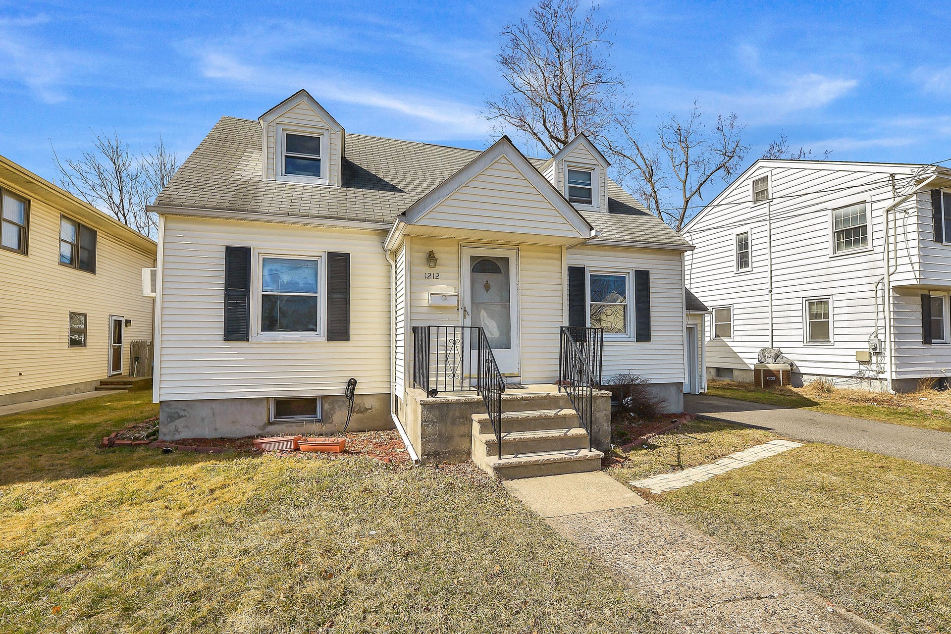 12-12 Fairclough Place
