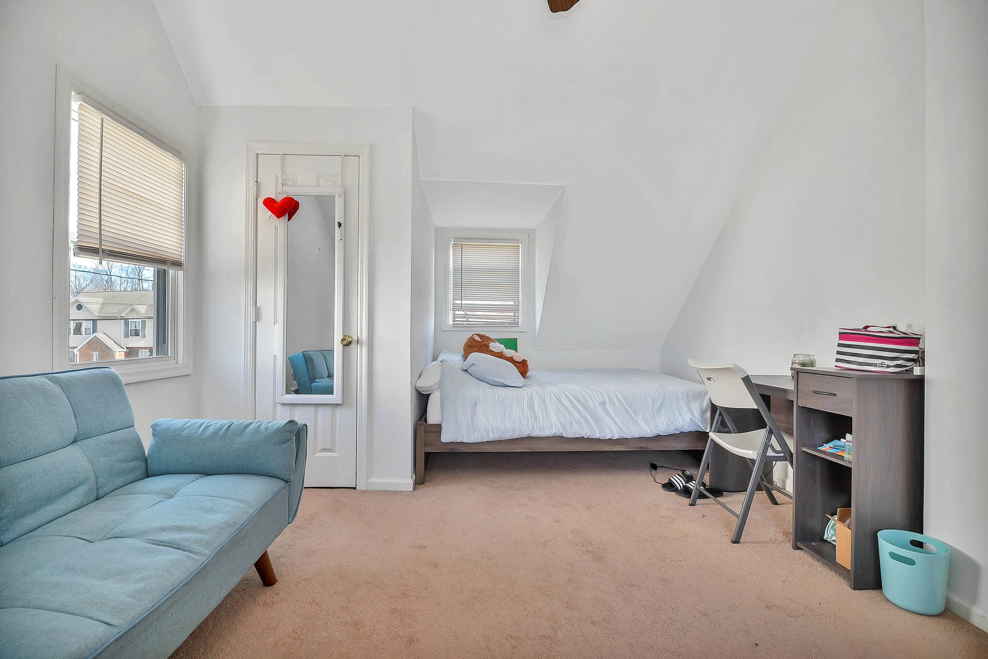 12-12 Fairclough Place
