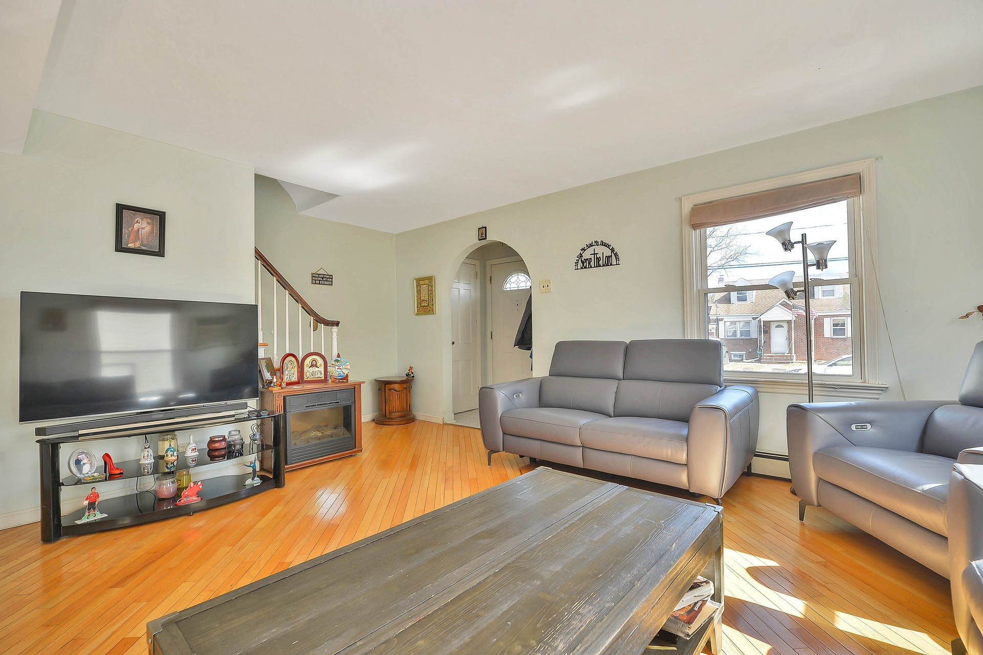 12-12 Fairclough Place