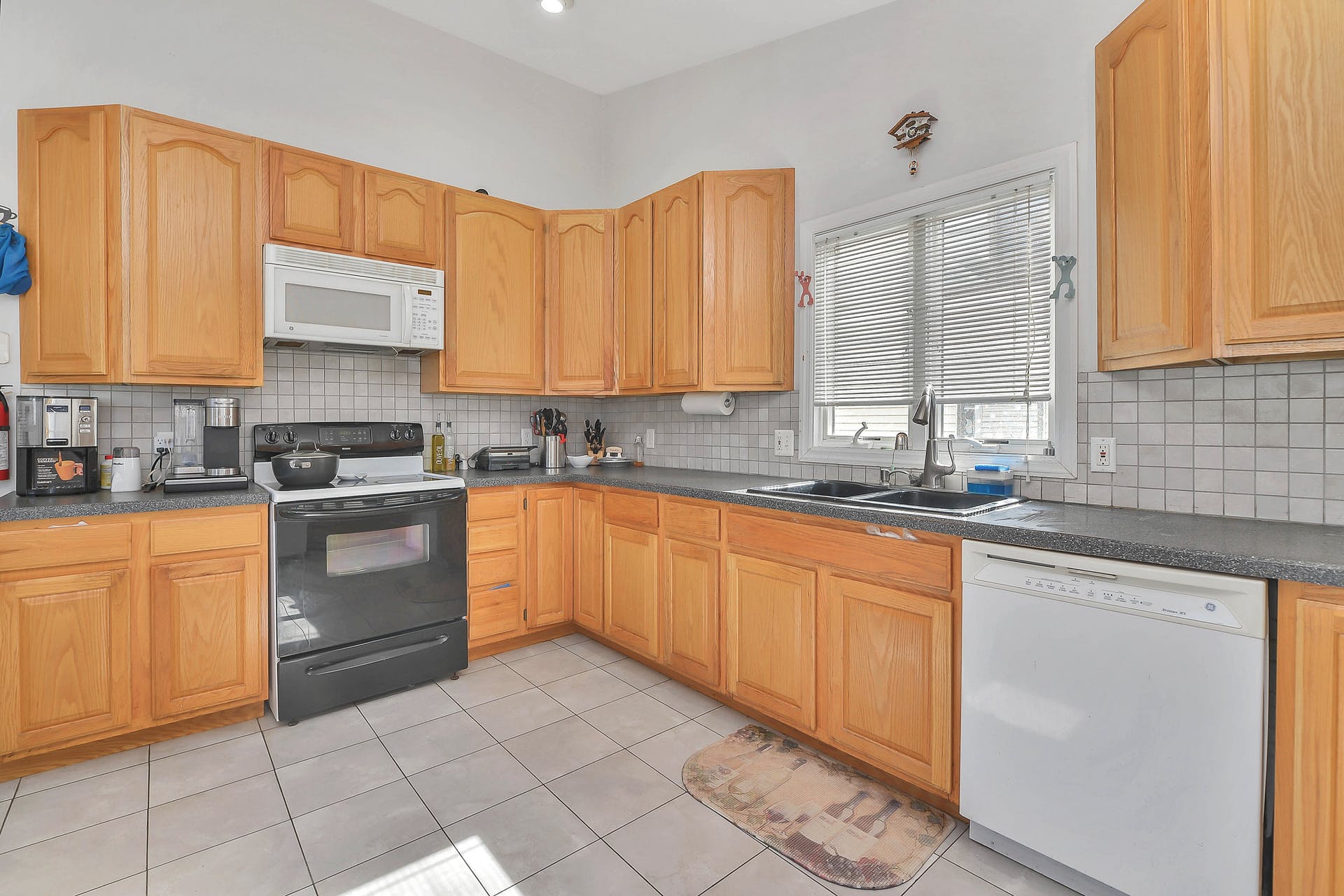 12-12 Fairclough Place