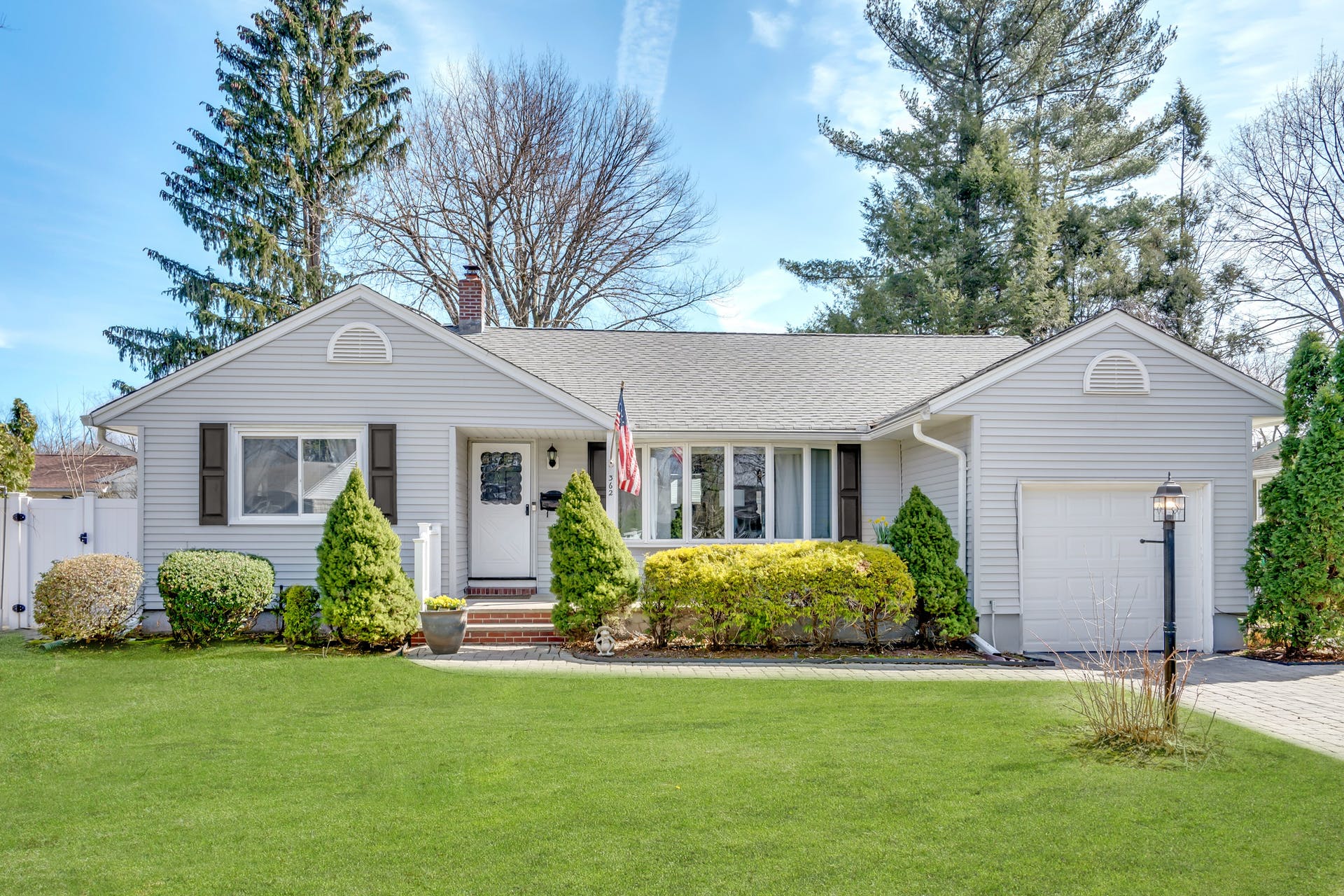 362 Richardson Ct