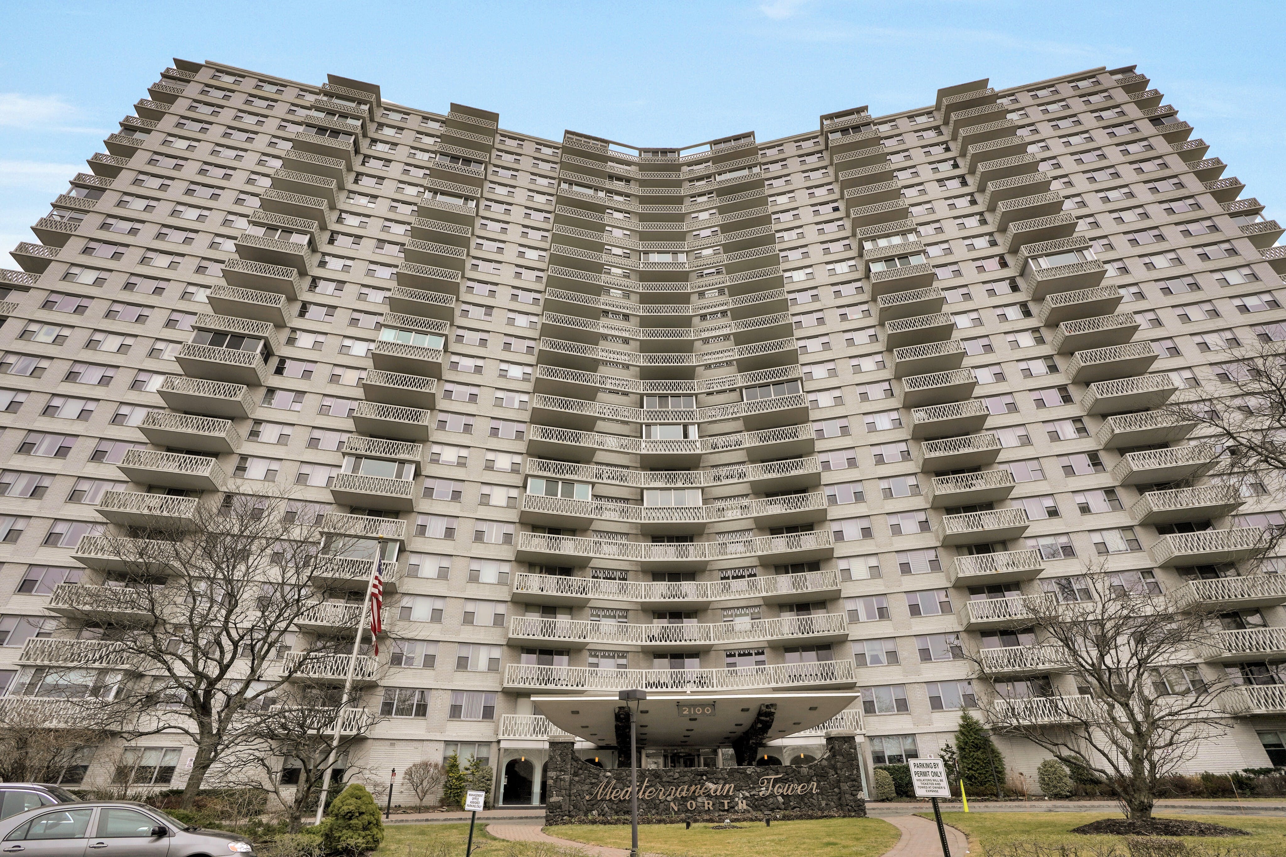 2100 Linwood Avenue Apt 23P