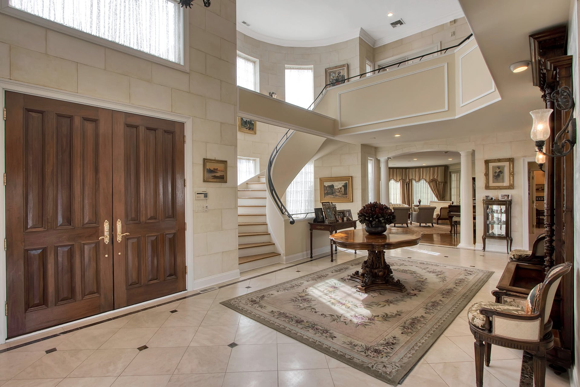 27 N Pond Rd