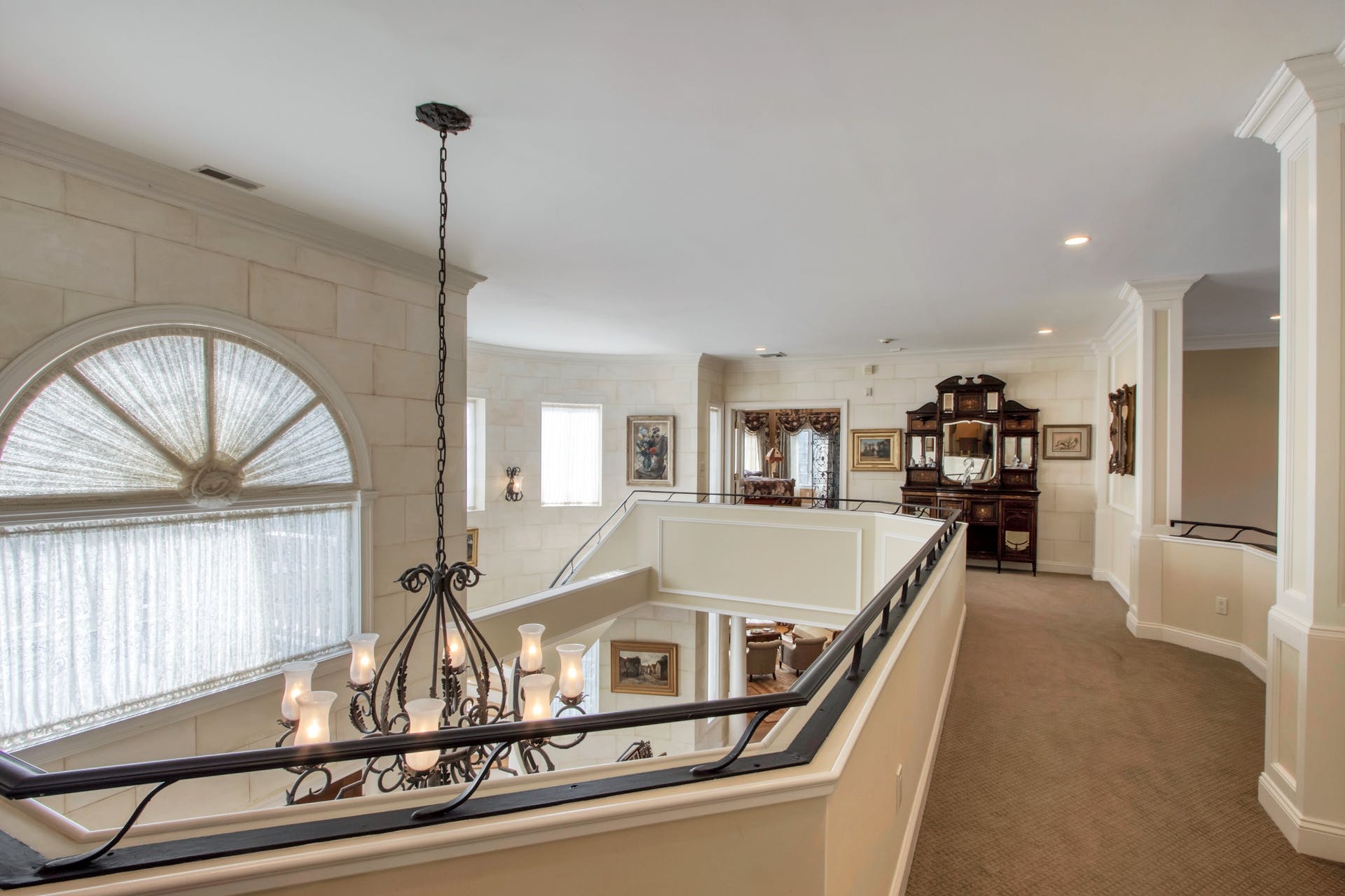 27 N Pond Rd