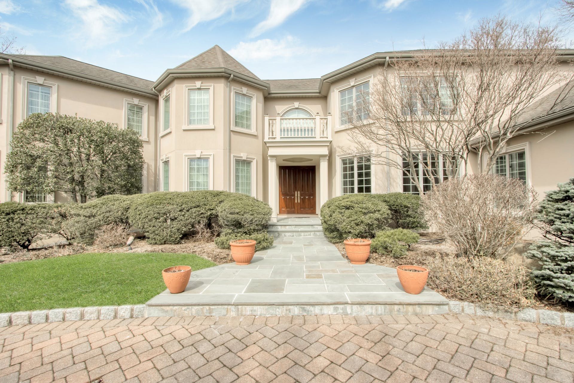 27 N Pond Rd