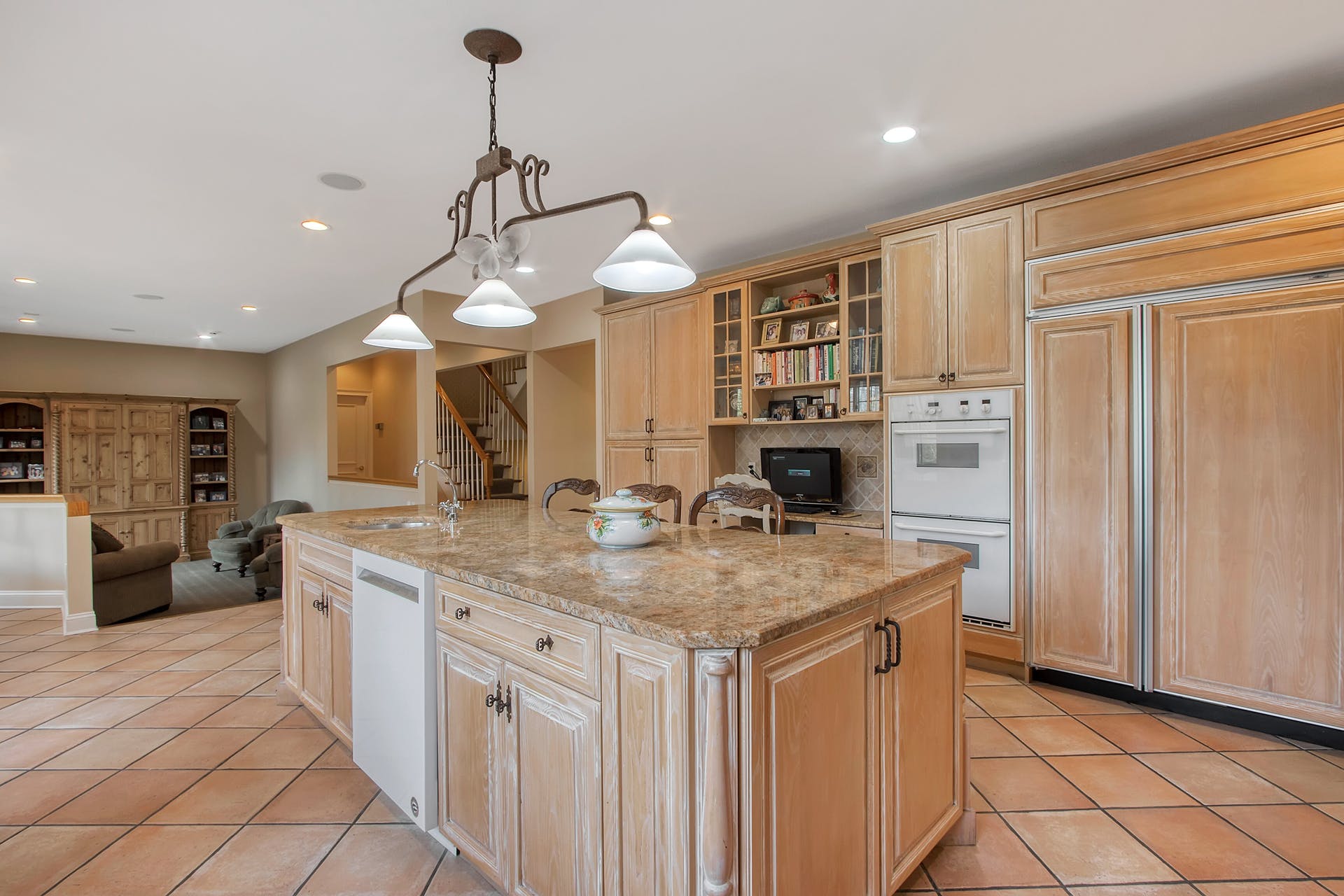 27 N Pond Rd