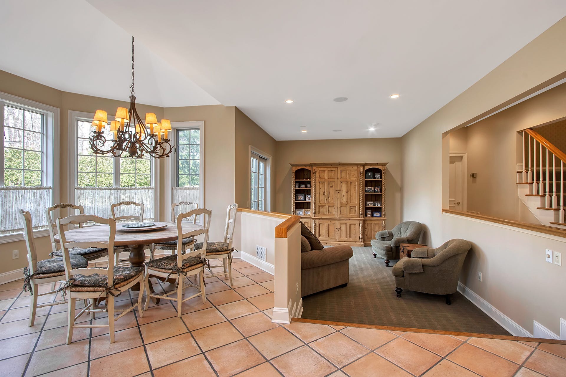 27 N Pond Rd