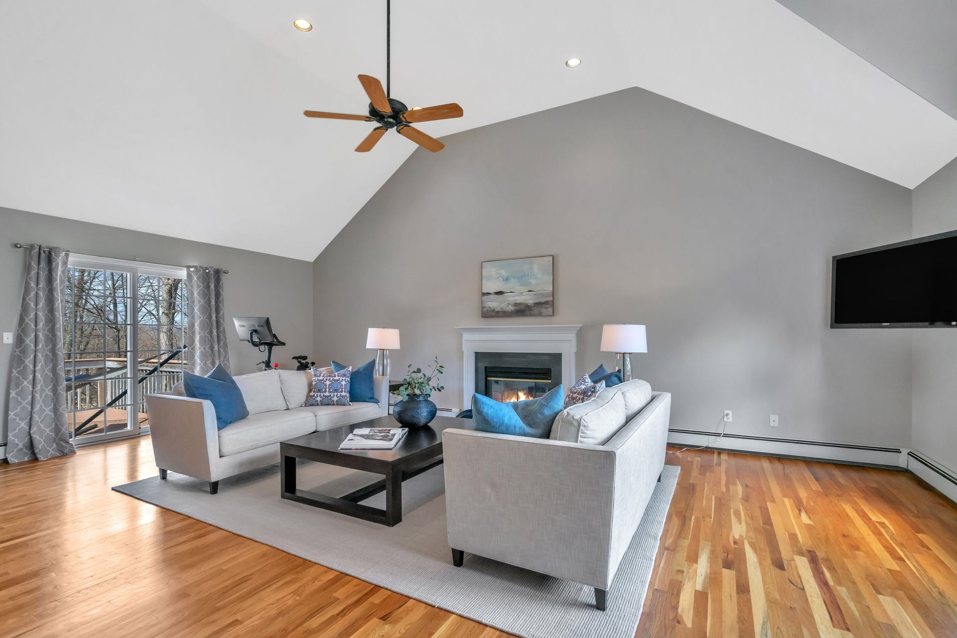 33 Walton Avenue