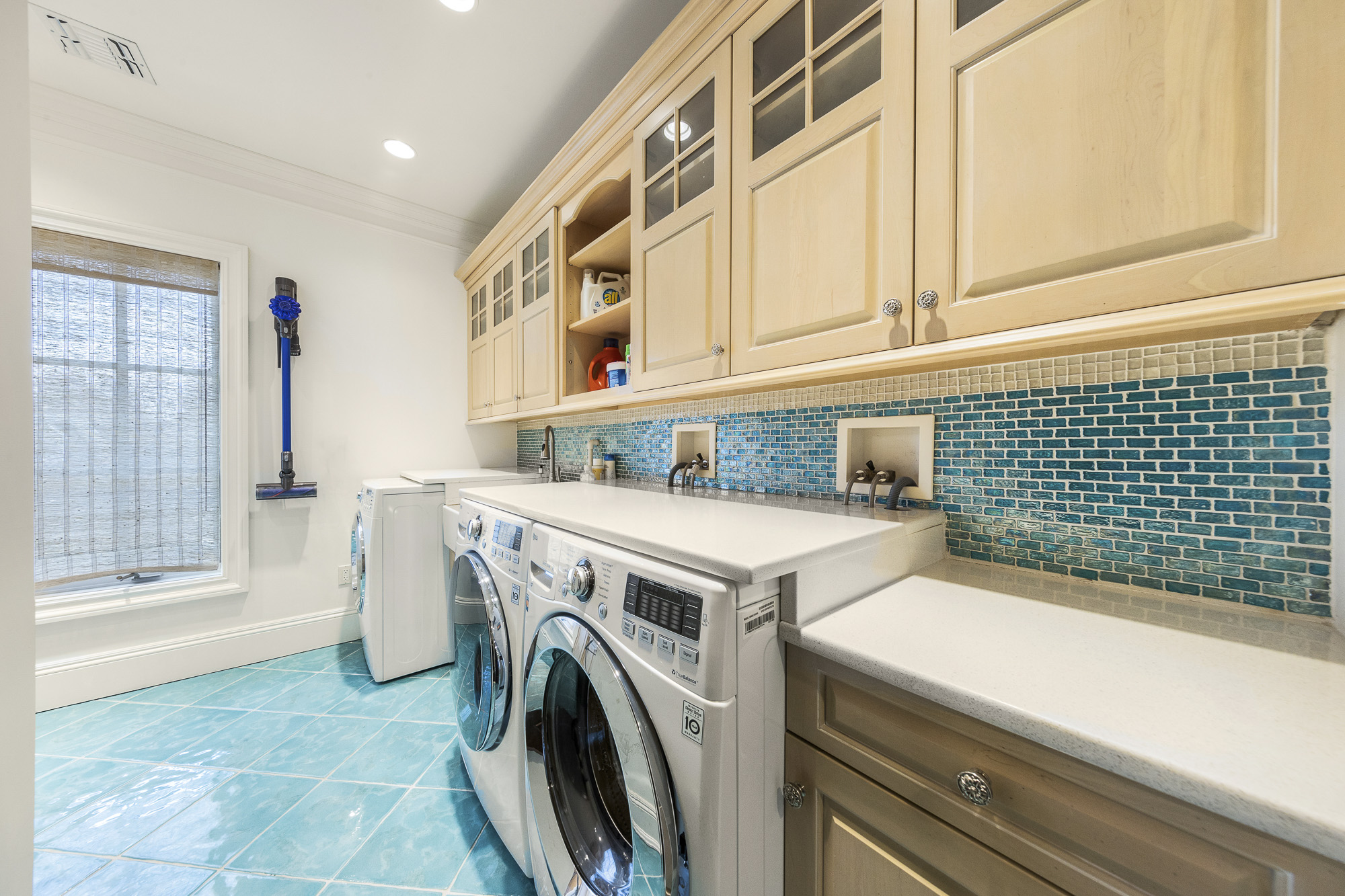 3 Susan Ct