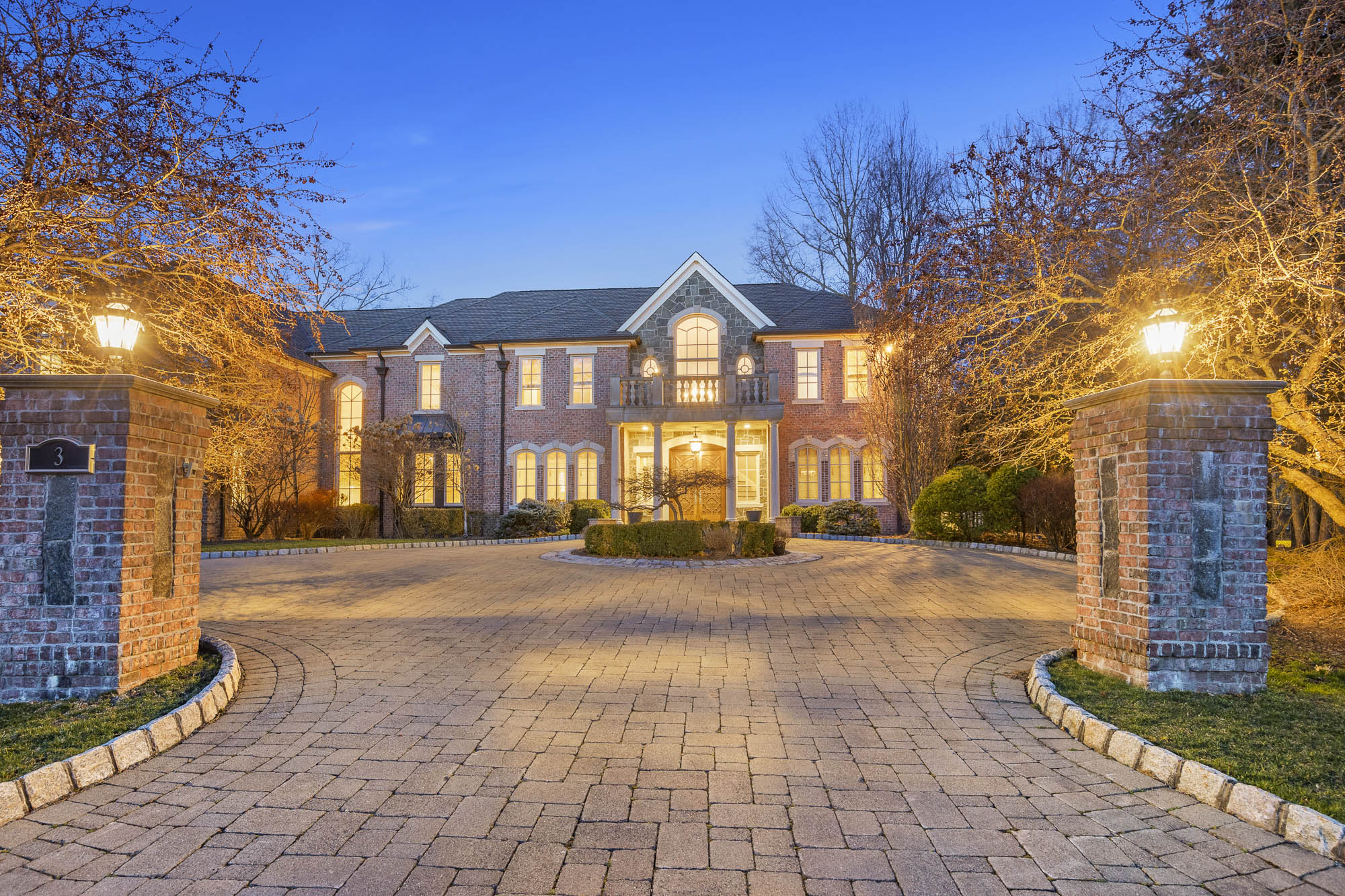 3 Susan Ct
