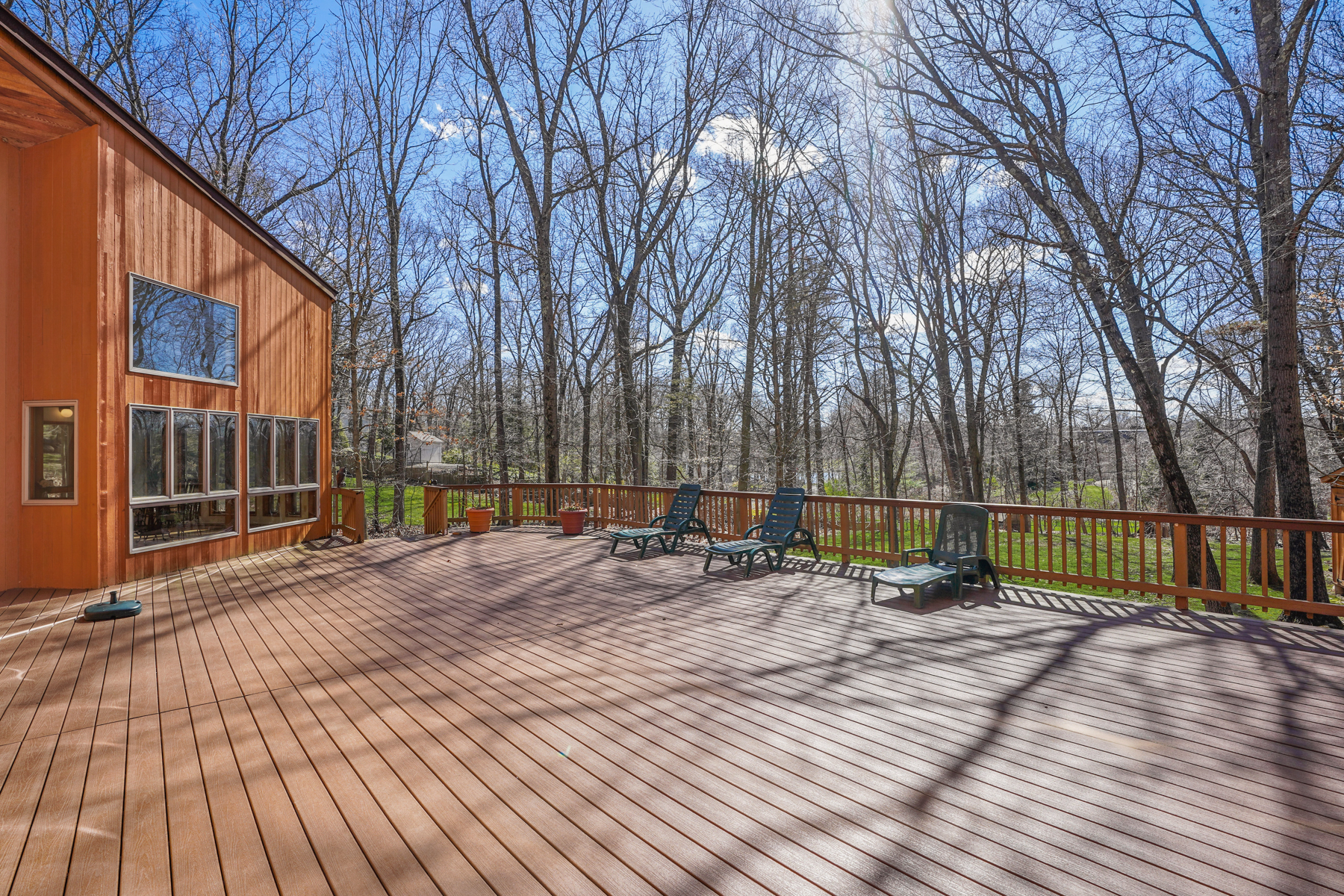 821 Lenel Lane