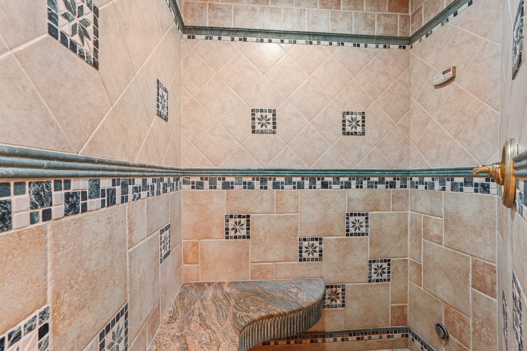 821 Lenel Lane