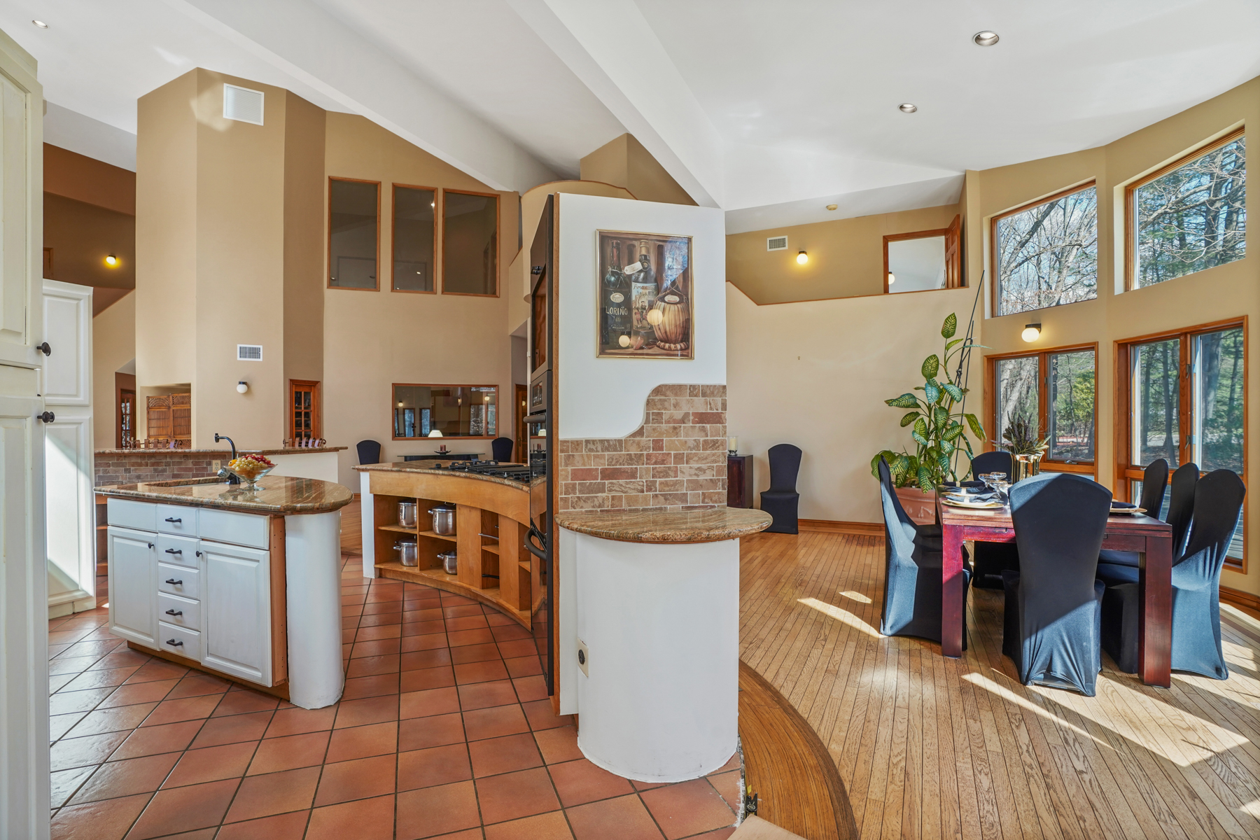 821 Lenel Lane