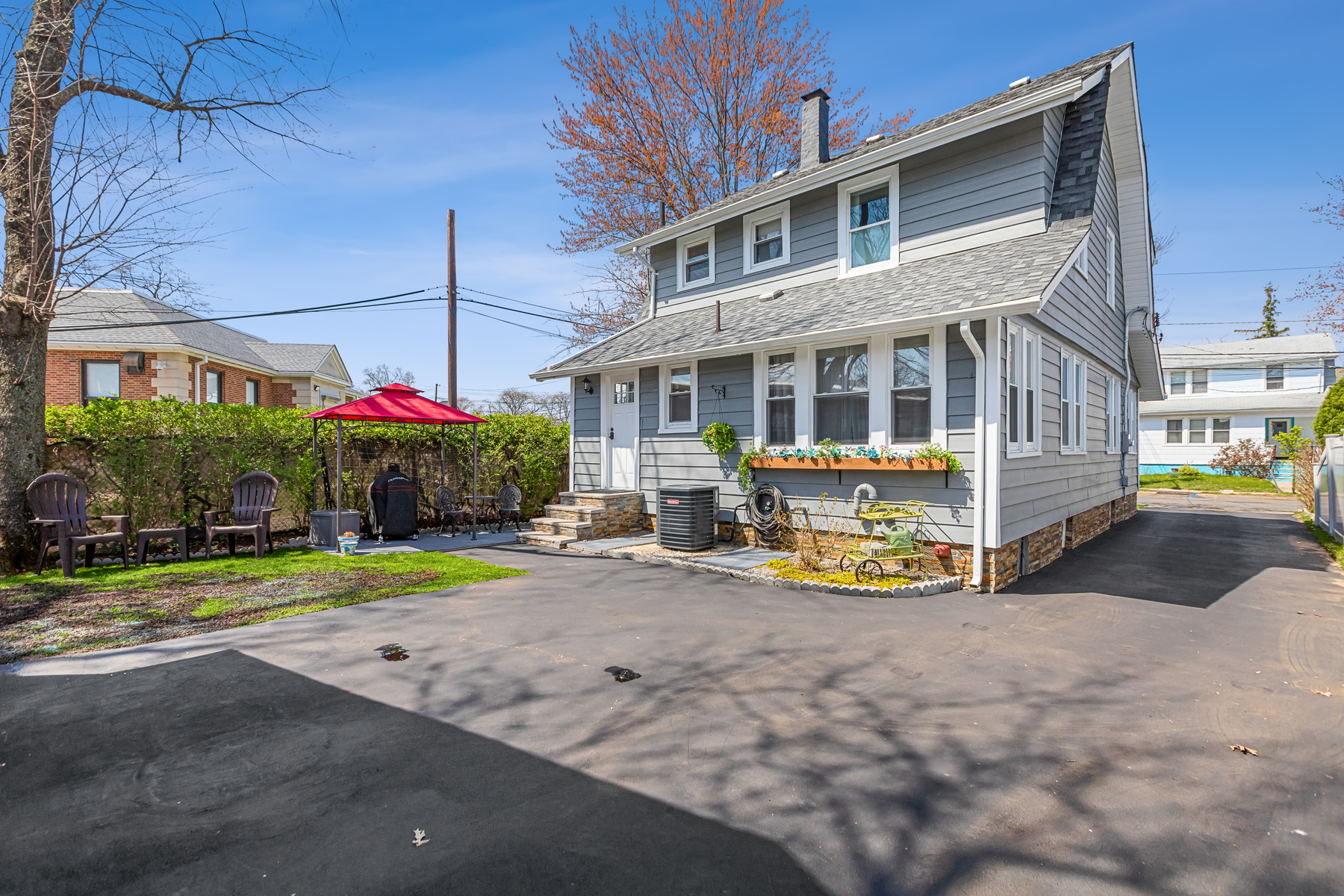 32 Intervale Road