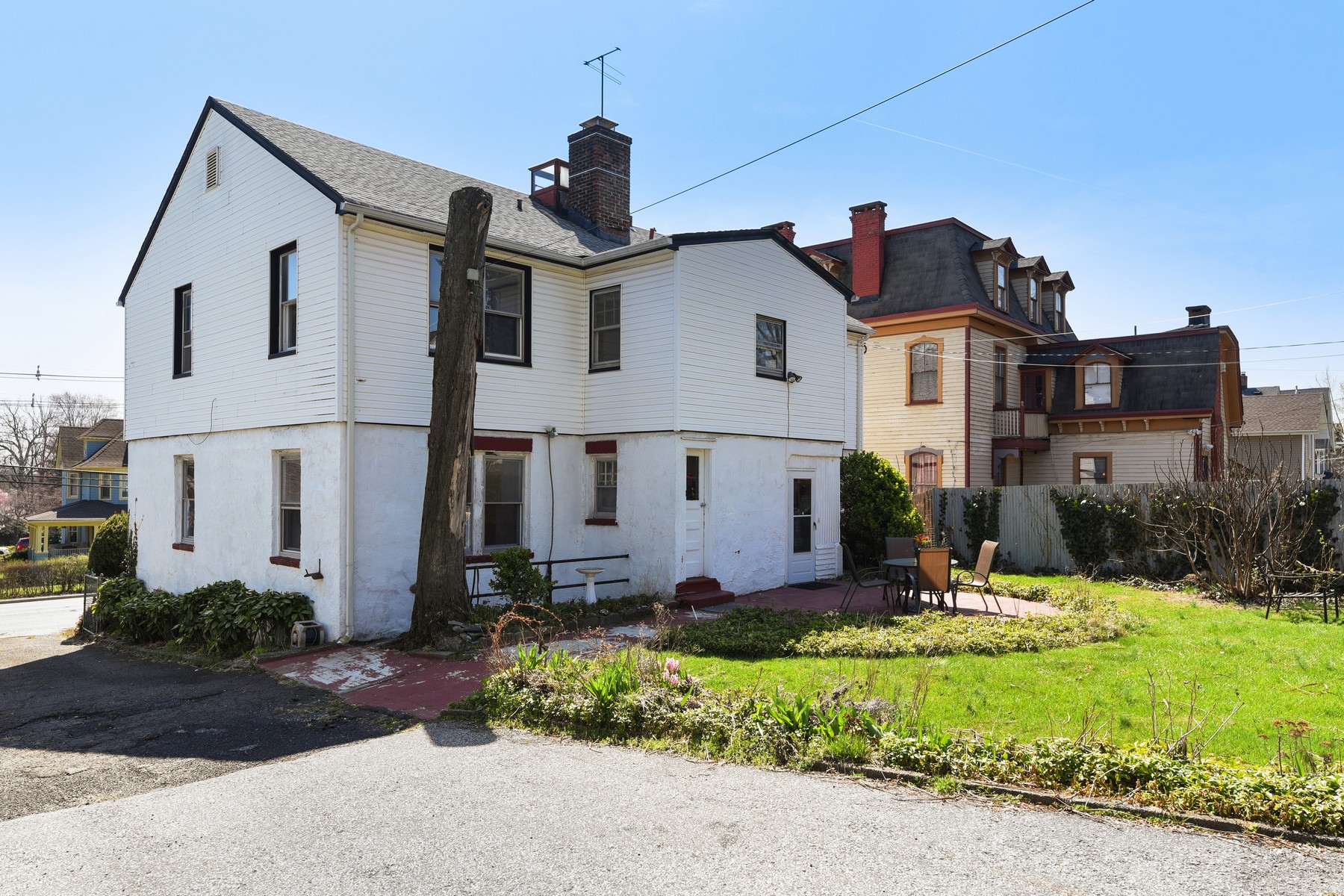 172 Valley Road