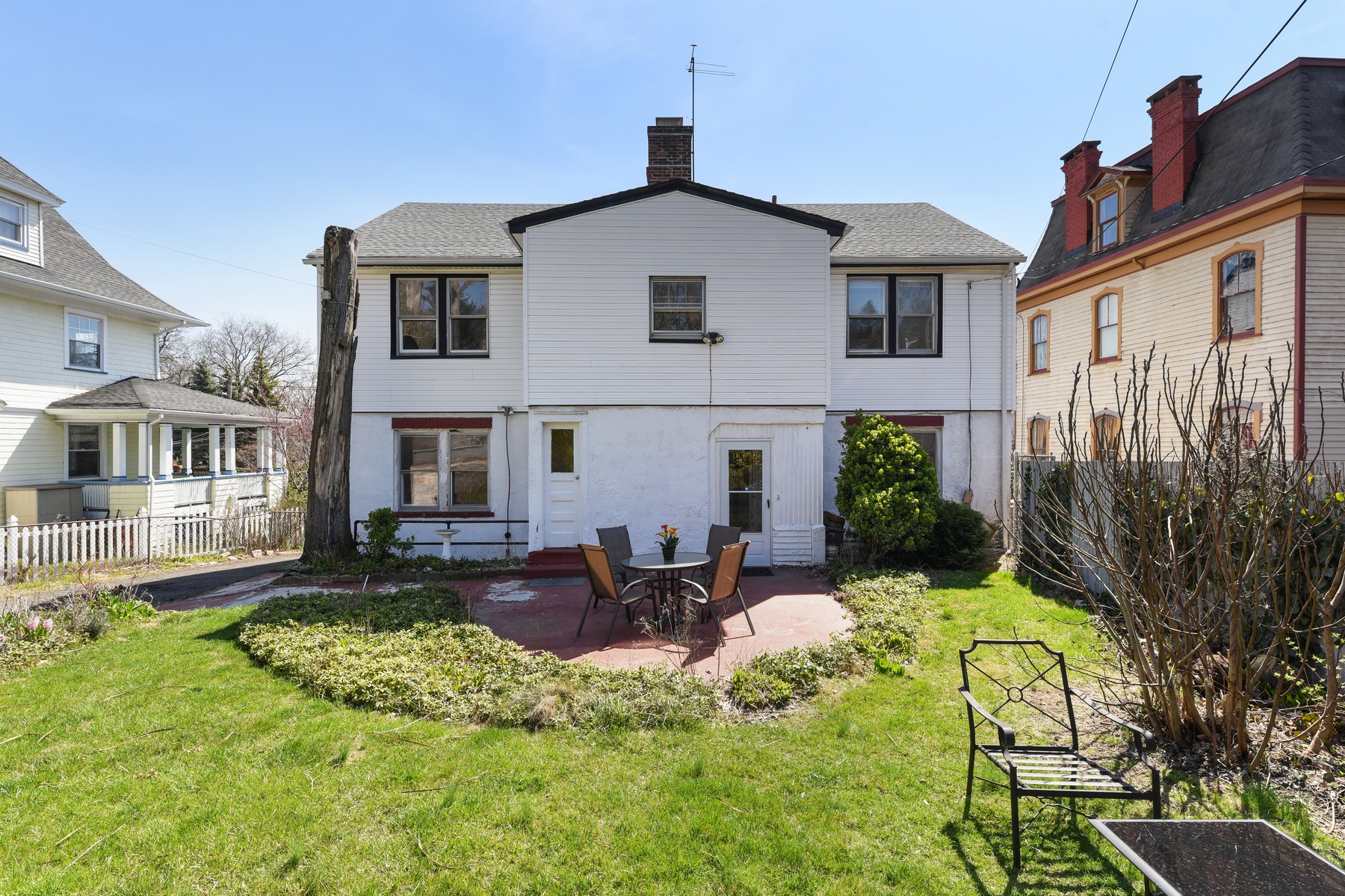 172 Valley Road