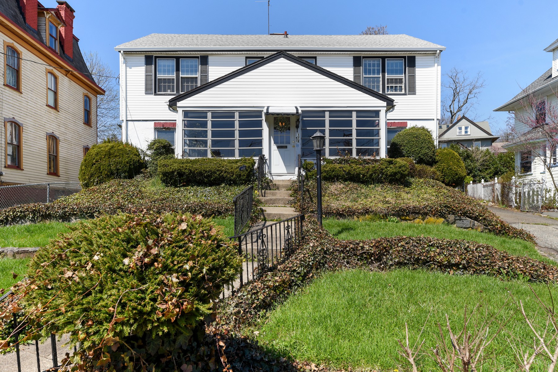 172 Valley Road