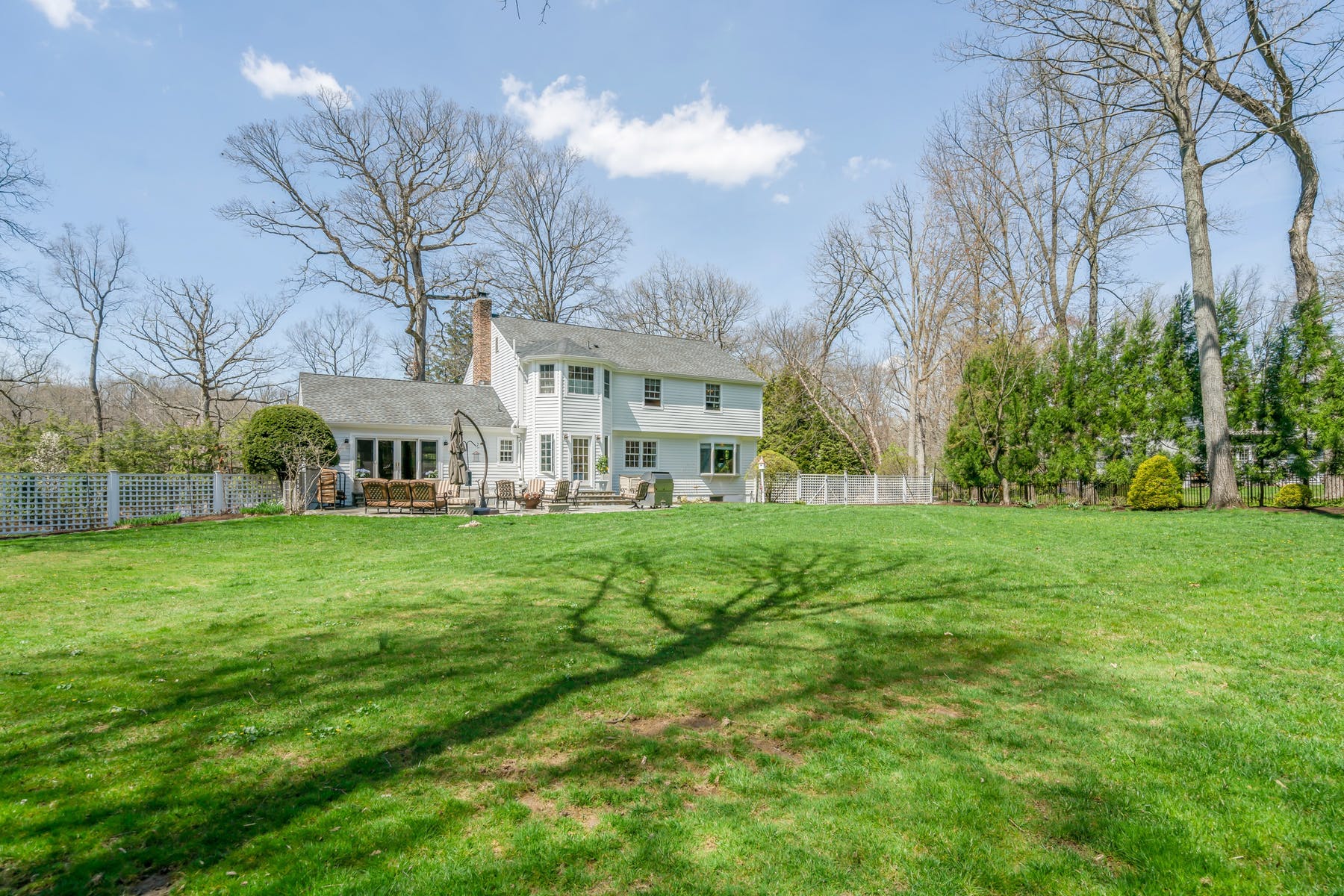 20 Anona Dr.