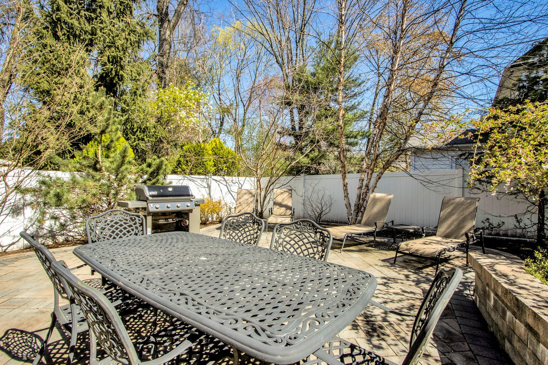 22 Sunset Rd