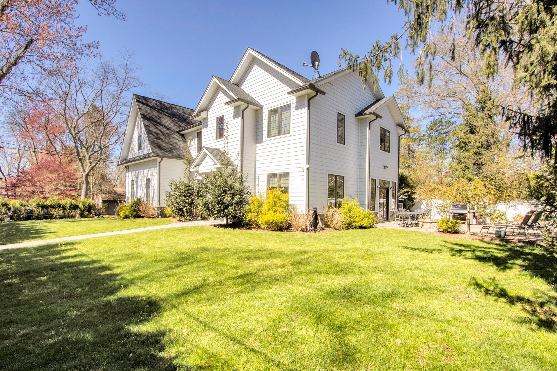 22 Sunset Rd